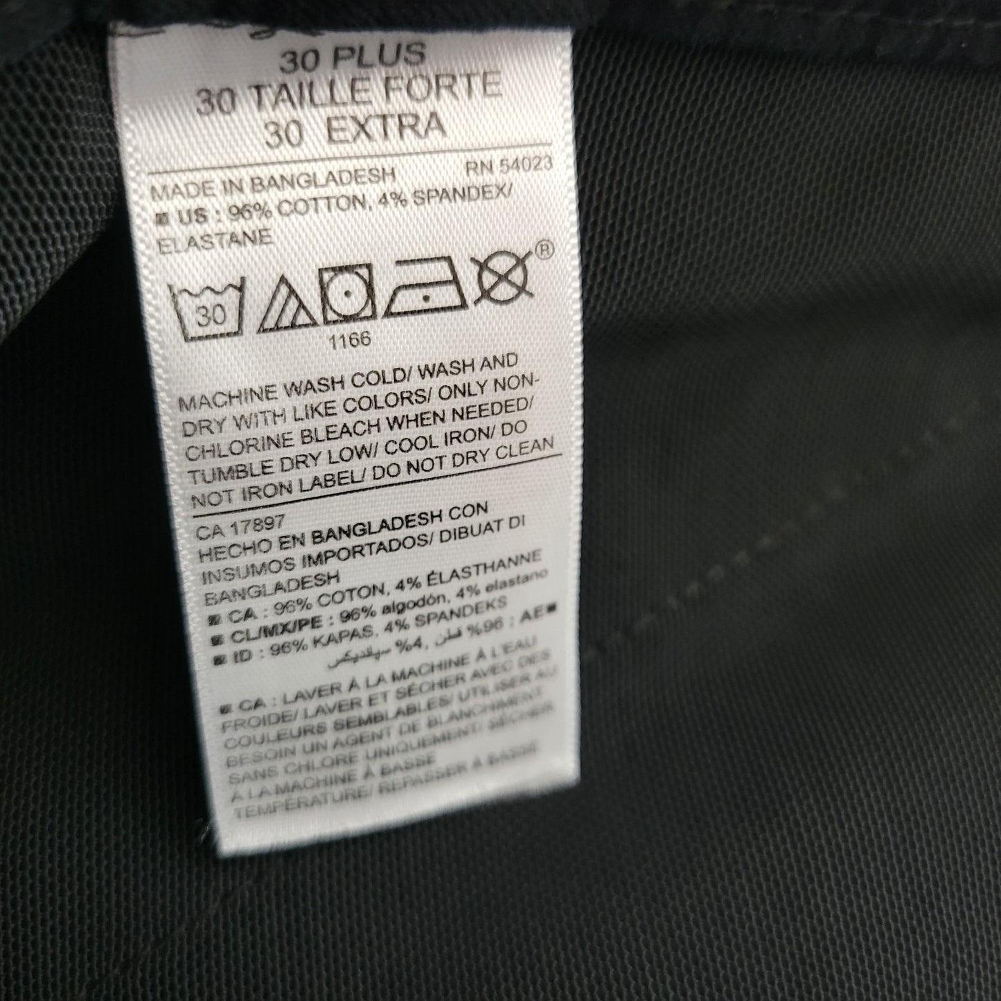 Old Navy Womens Pants 30 Plus Pixie Cropped Straight Leg Black Zip Fly Casual