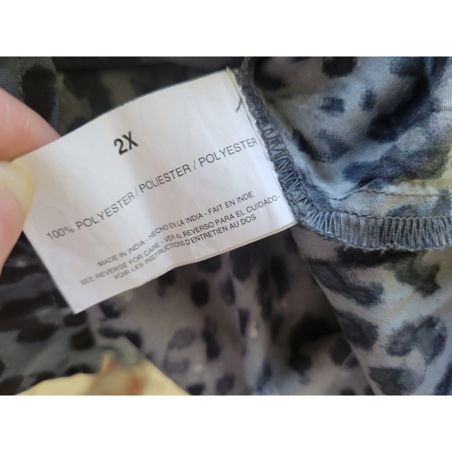 Gloria Vanderbilt Casuals Womens Top 2X Long Sleeve Blue Animal Print Pockets