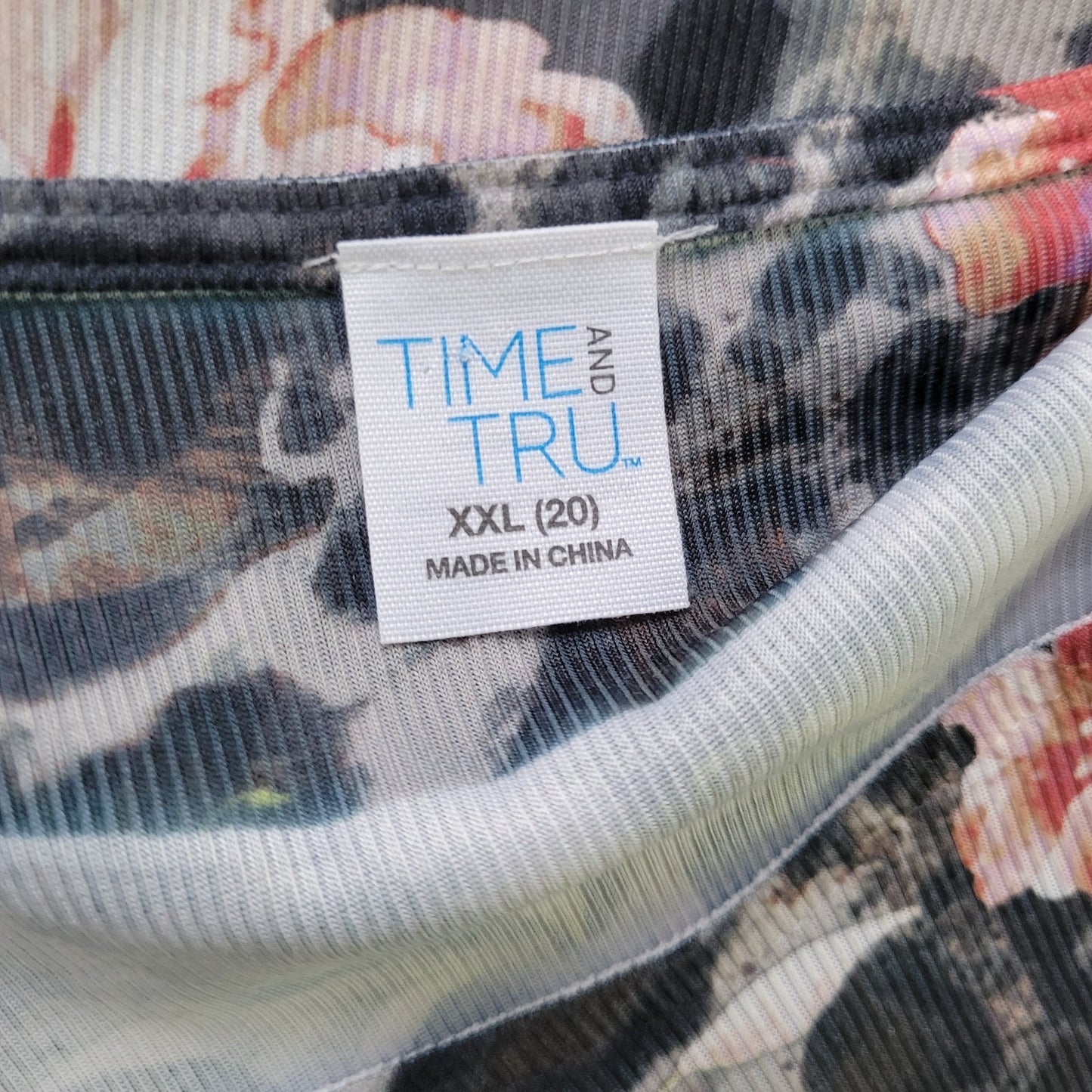 Time Tru Womens Top XXL 20 Plus 3/4 Sleeve Green Floral Poly Blend Rhinestones