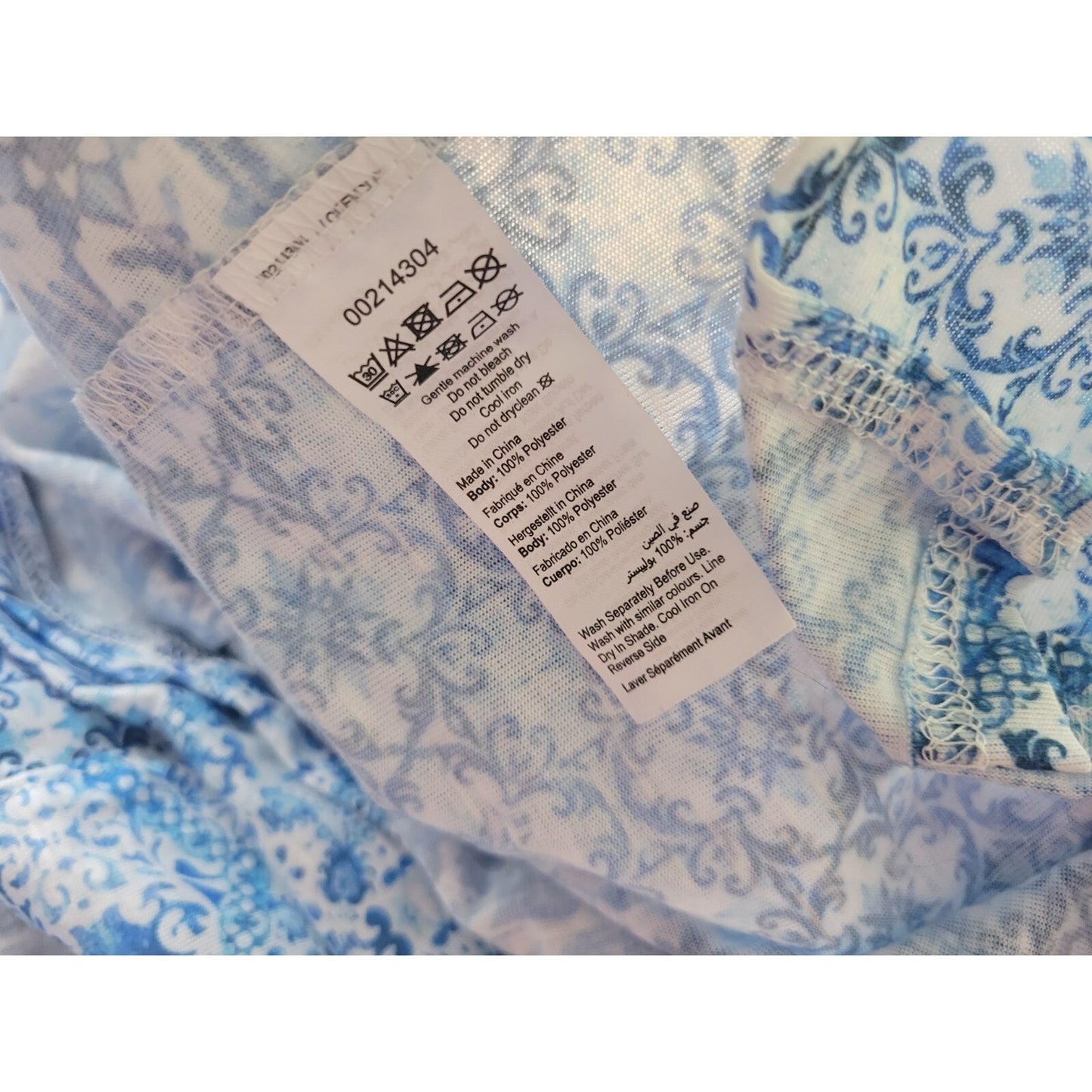 Avenue Women Top 30 32 Plus Tee Short Sleeve Blue Floral Lightweight Polyester