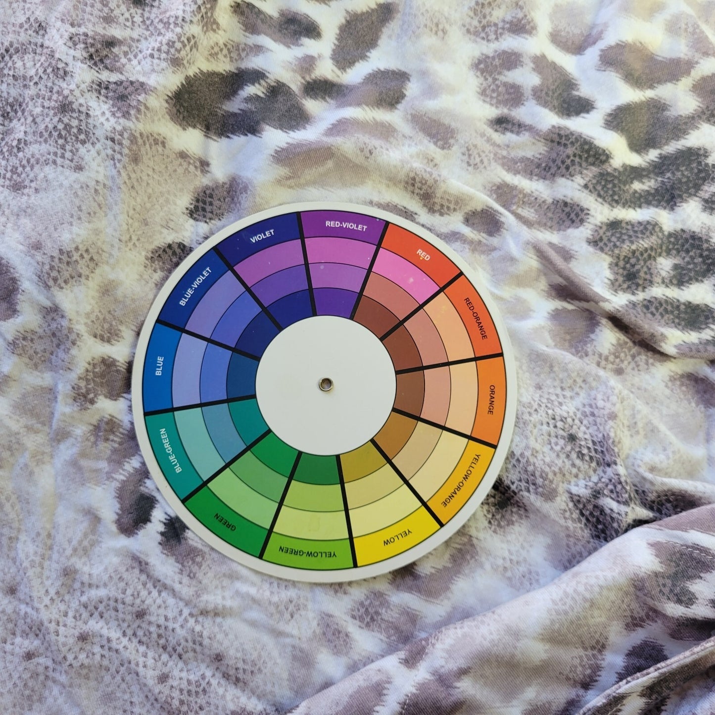 Chicos Womens Top 3 Standard XL Long Sleeve Gray White Animal Print Lightweight