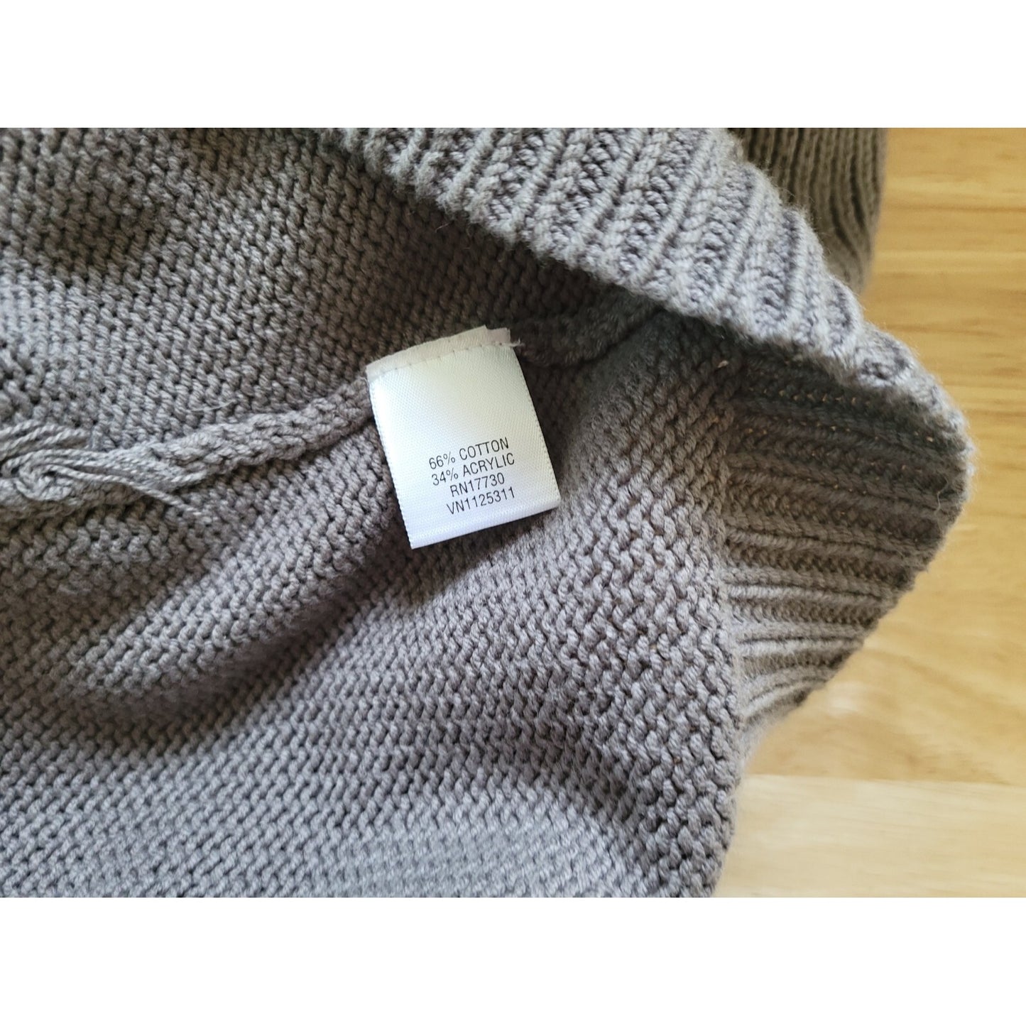 Liz Lange Target Maternity Womens Sweater XL Cardigan Collar Gray Cable Knit