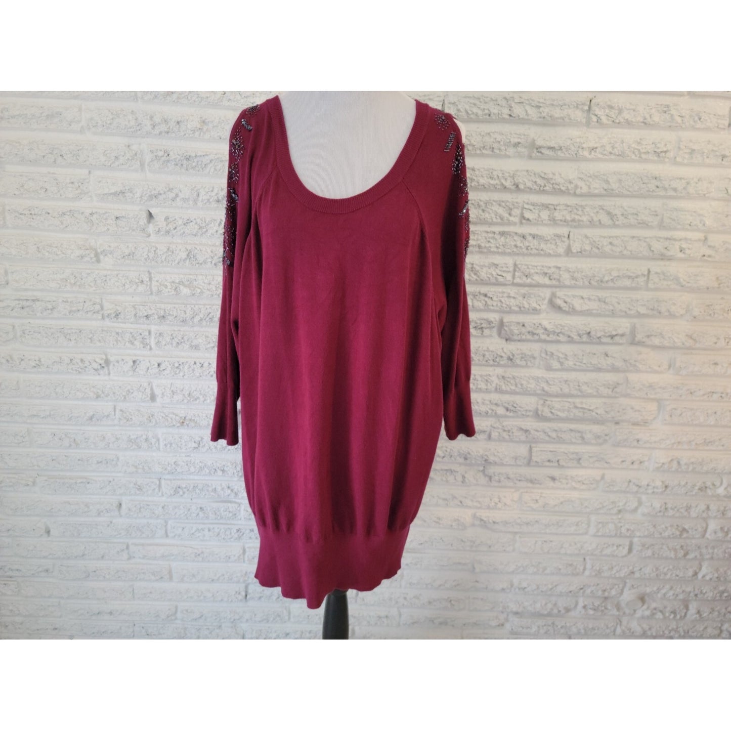 Lane Bryant Women Sweater 26 28 Plus Cold Shoulder Oversize Burgundy Beads