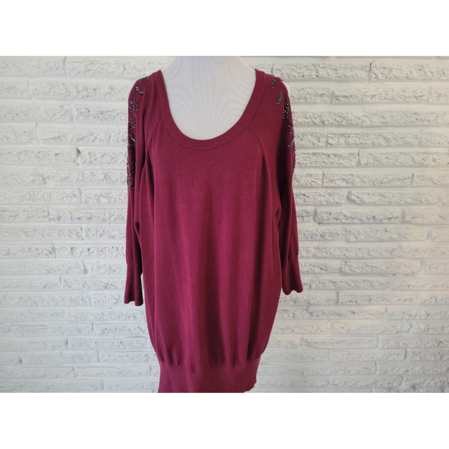 Lane Bryant Women Sweater 26 28 Plus Cold Shoulder Oversize Burgundy Beads