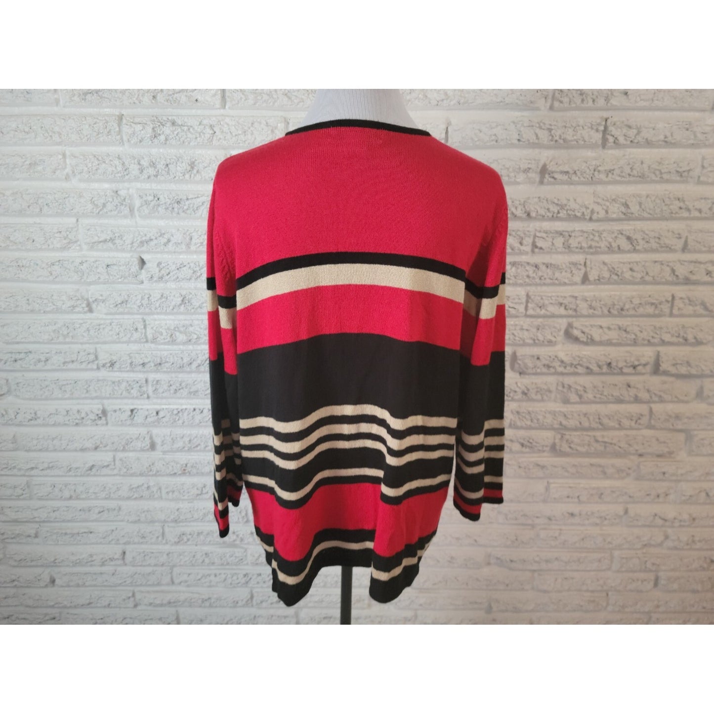 Sag Harbor Women Sweater 2X Plus Long Sleeve Red Stripe Clasp Closure Office