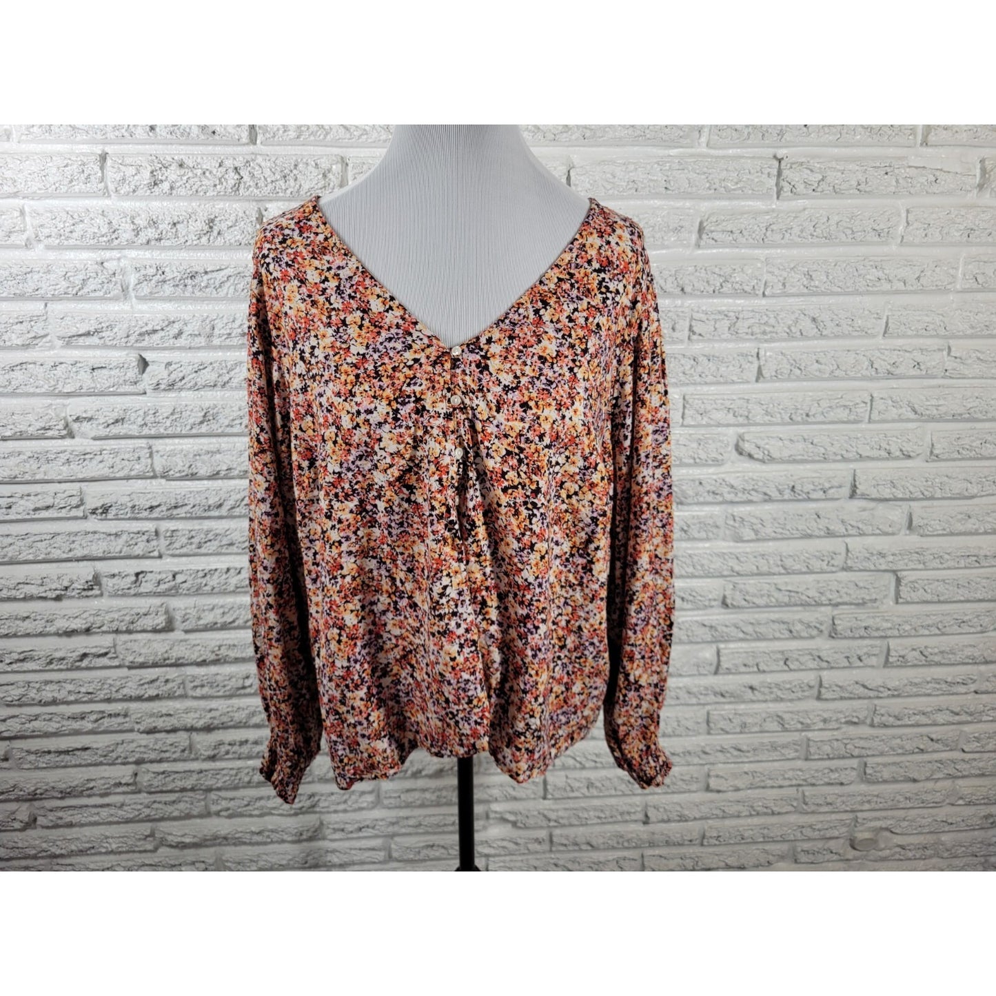 Old Navy Womens Top 2X Plus Cropped Long Sleeve Brown Floral Quarter Button