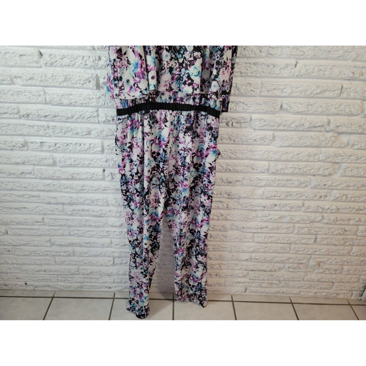 Marilyn Monroe Womens Jumpsuit Extra Large Spaghetti Strap Purple Floral Casual