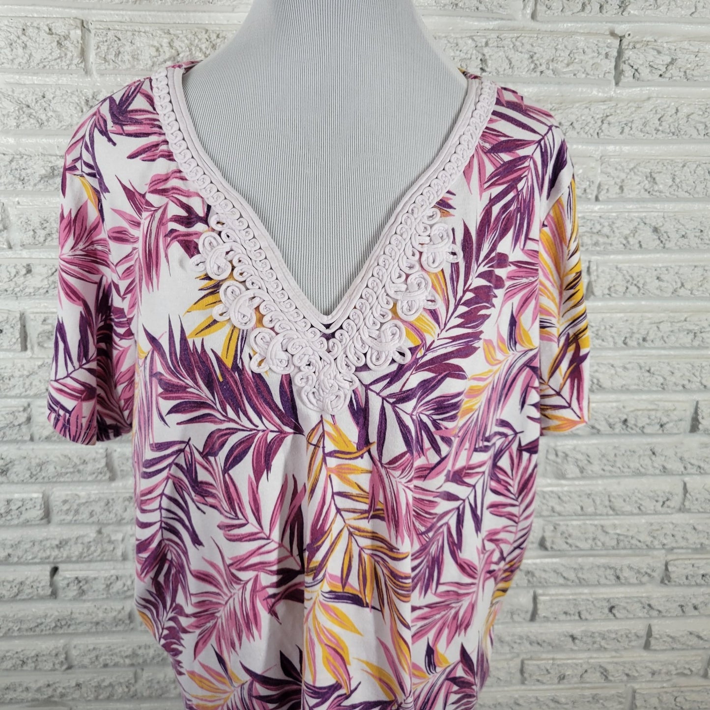 Woman Within Womens Top 1X Plus Short Sleeve Purple Yellow Floral Corded Neck