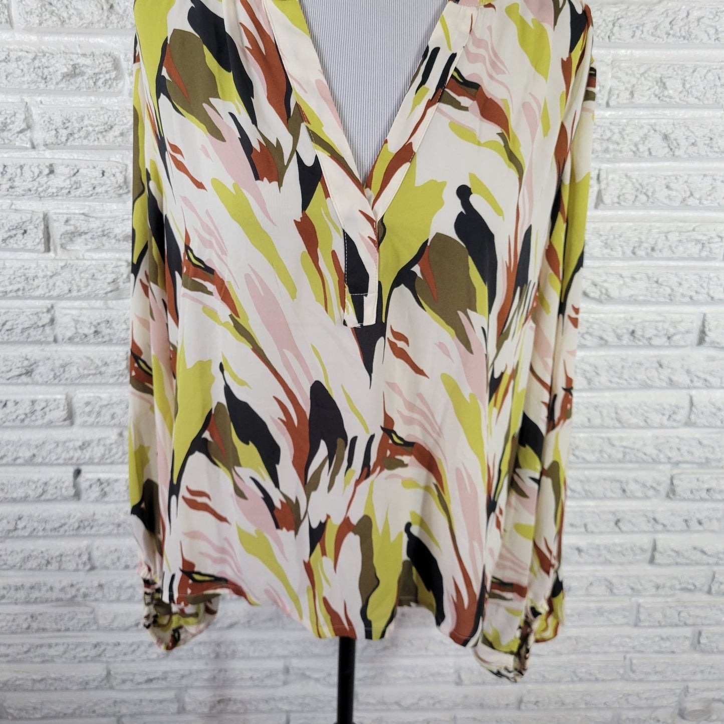 Worthington Womens Plus XXL Blouse Brown Green Watercolor V-Neck WAT105E