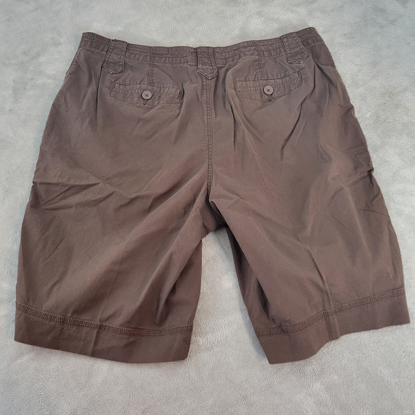 St Johns Bay Womens Shorts 18W Plus Brown Zip Fly Pockets Casual Lightweight