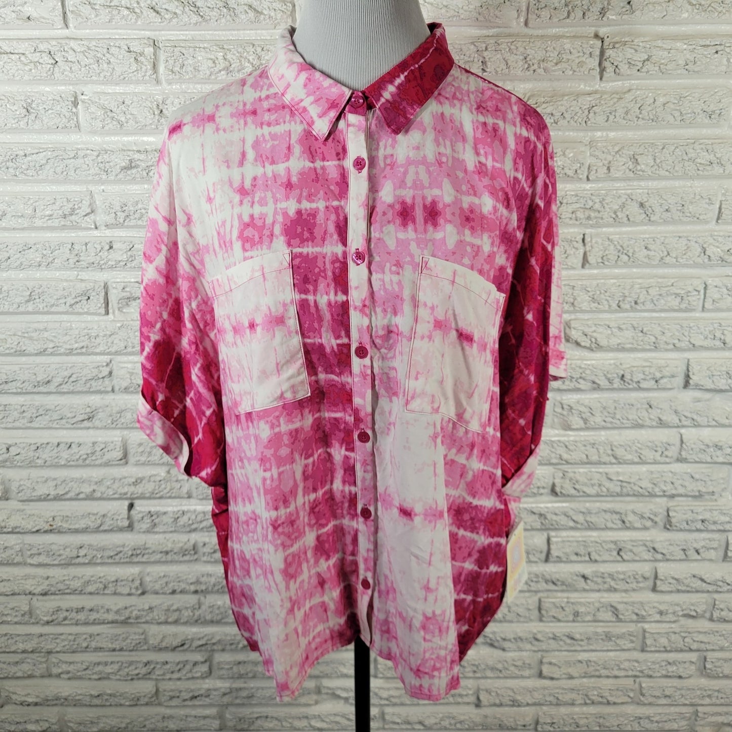 LuLaRoe Amy XL Top Blouse Pink White Tie Dye Collared Button Pockets TIE29E