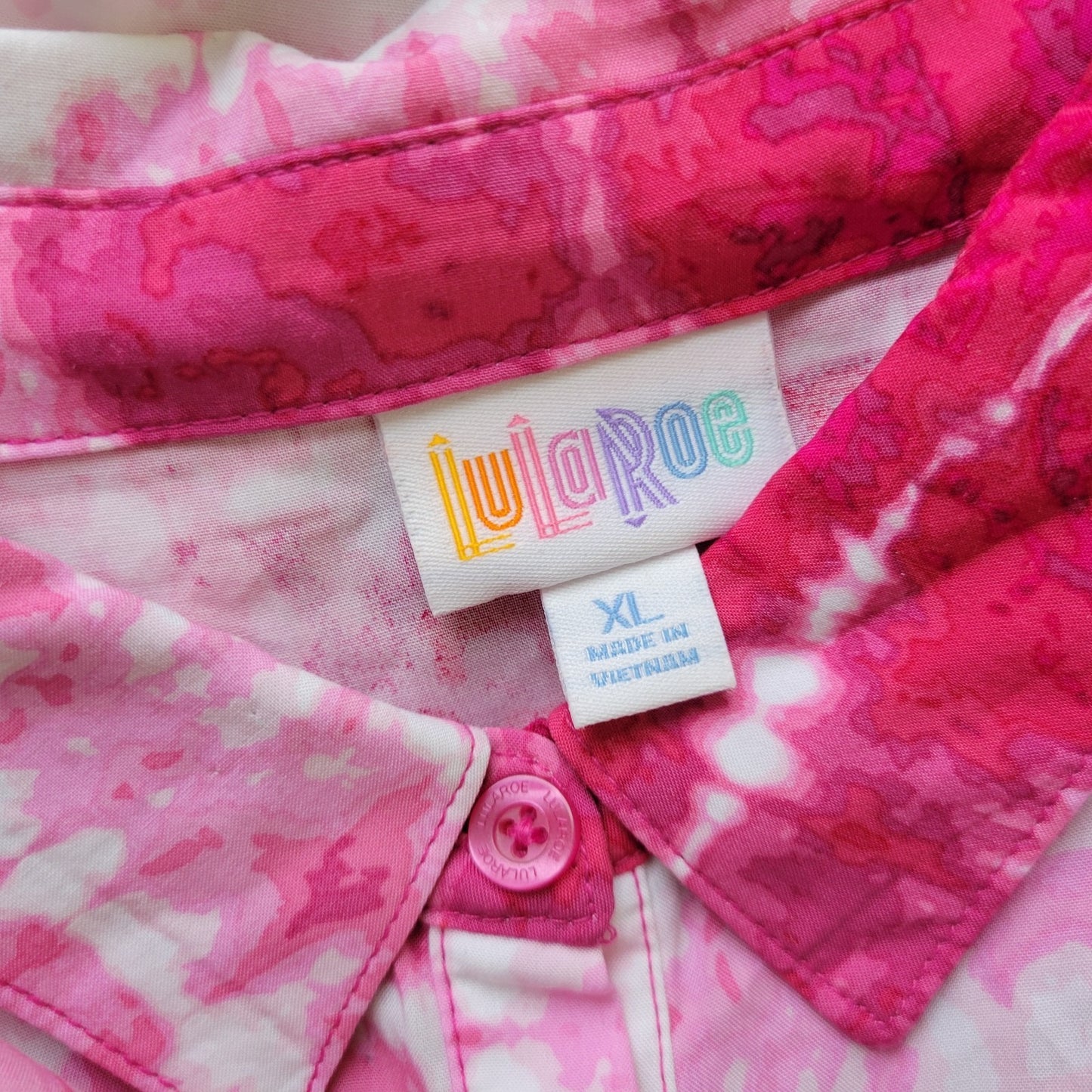 LuLaRoe Amy XL Top Blouse Pink White Tie Dye Collared Button Pockets TIE29E
