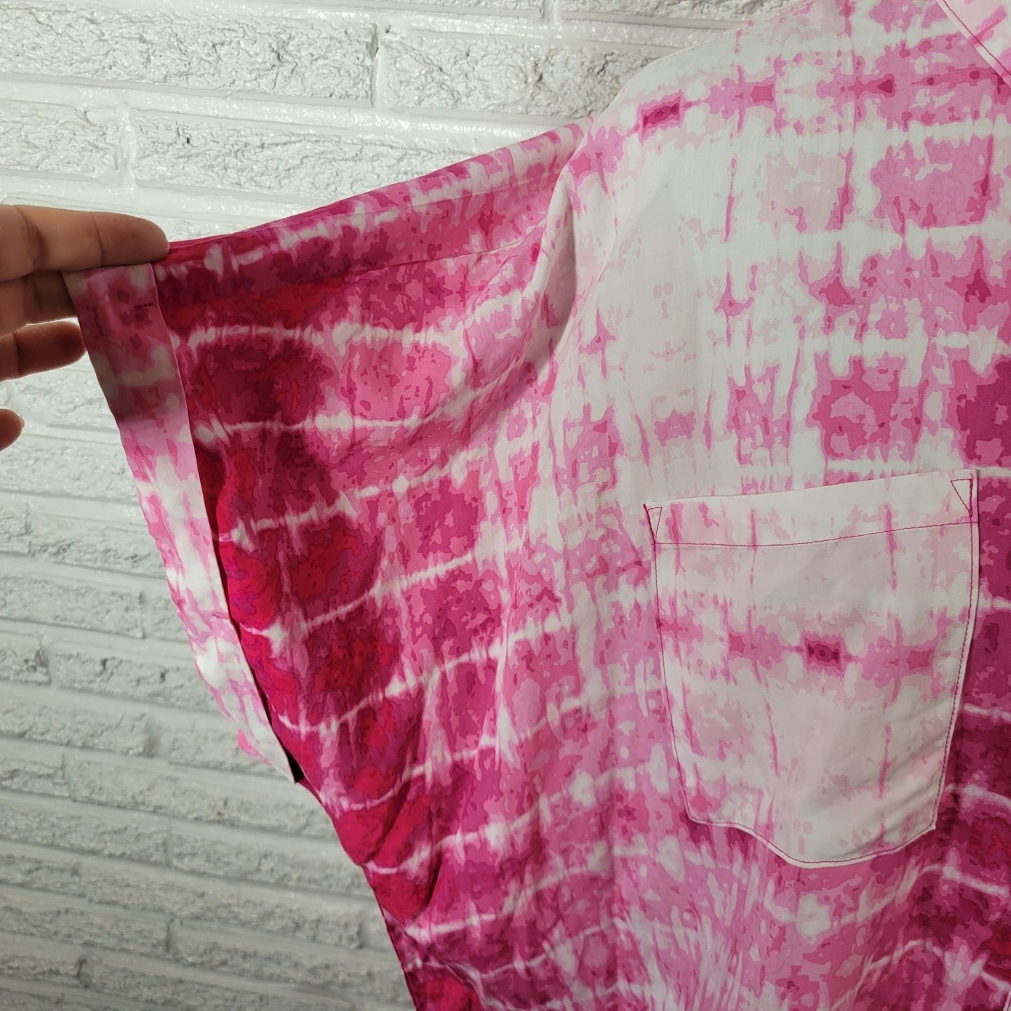 LuLaRoe Amy XL Top Blouse Pink White Tie Dye Collared Button Pockets TIE29E