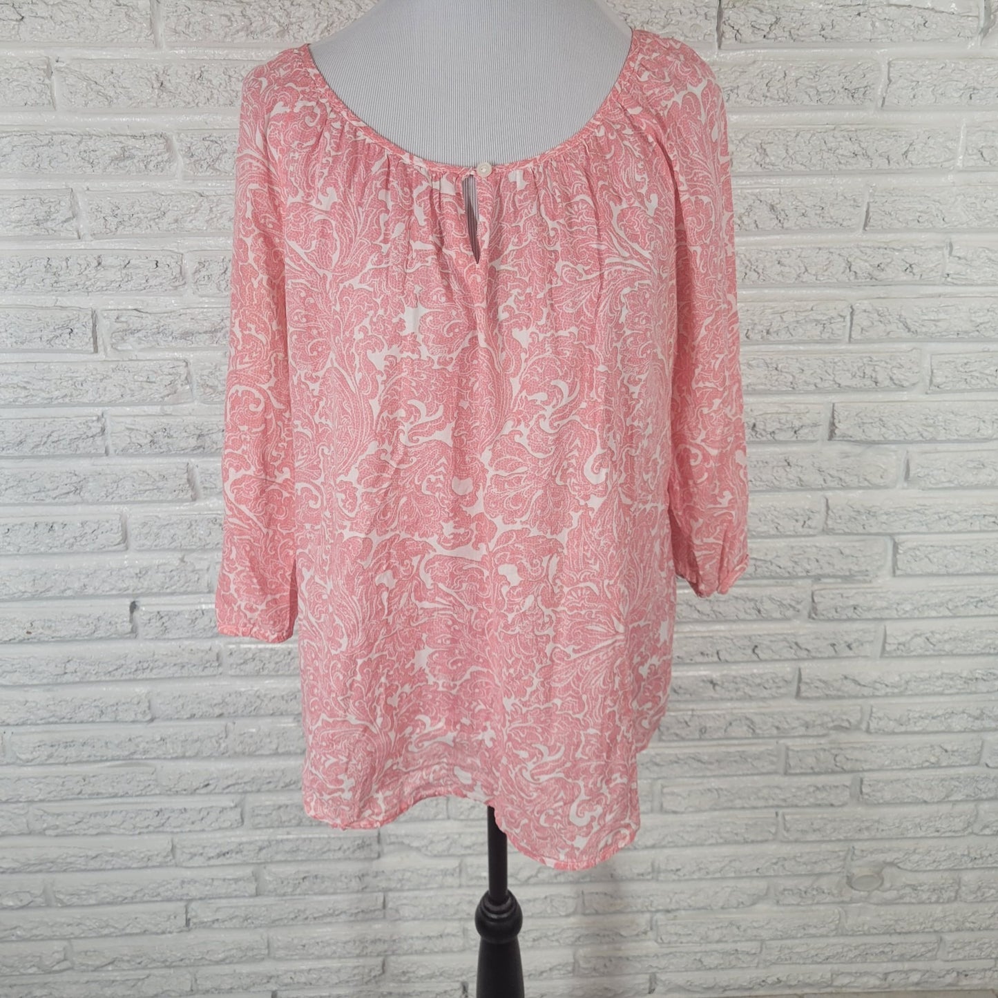 Croft Barrow Womens Top Extra Large XL 3/4 Sleeve Pink Geometric Keyhole Cotton