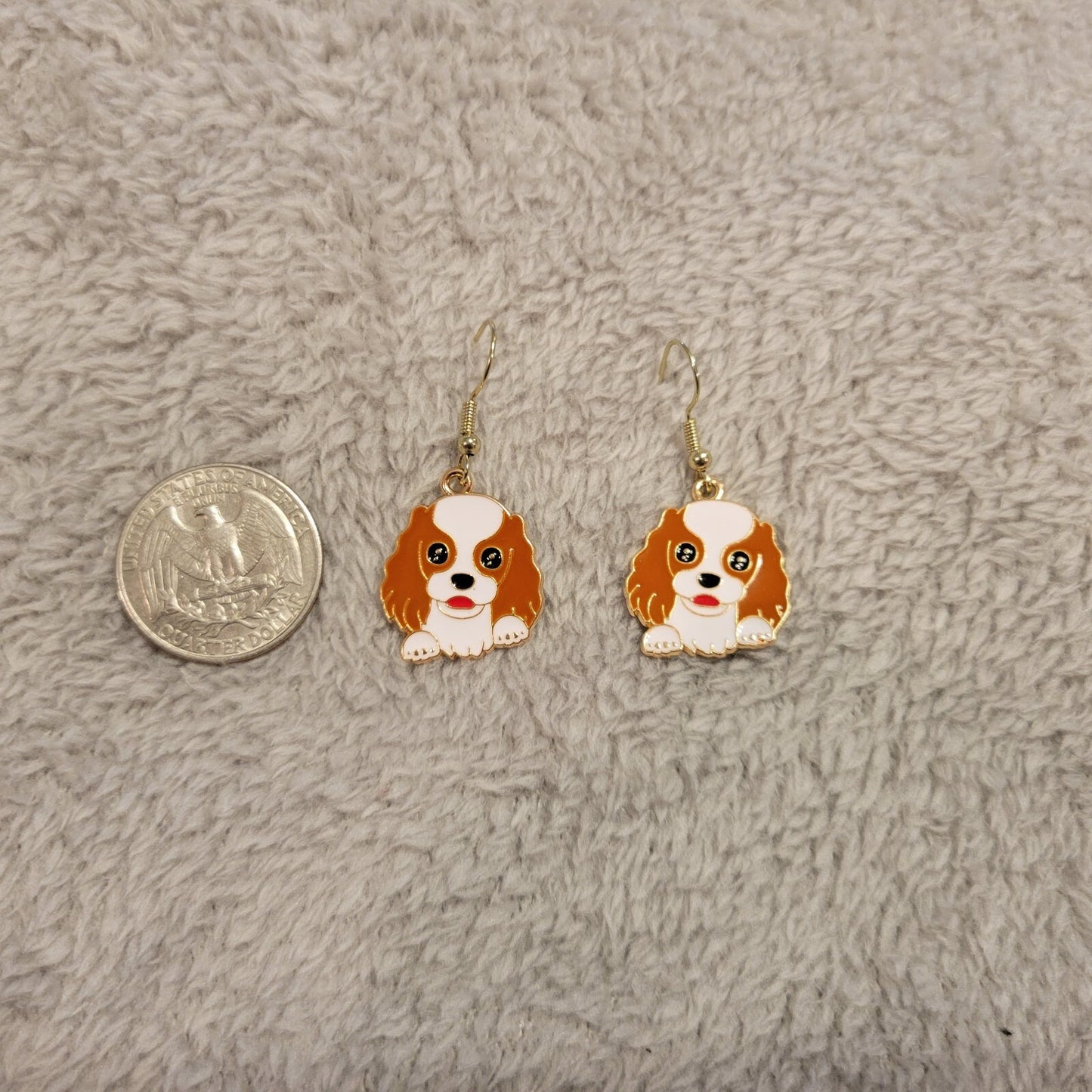 Spaniel Dog Puppy Earrings One Pair Gold Tone Hanging Dangle Fish Hook Novelty