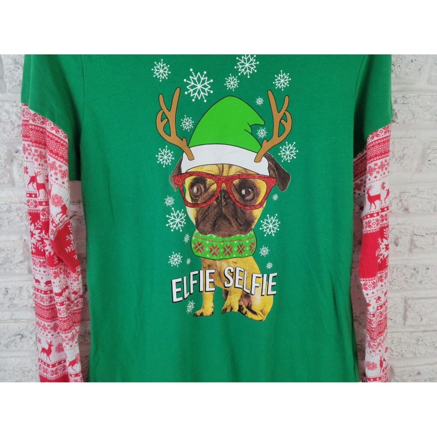Christmas Womens Shirt Extra Large XL Tee Long Sleeve Bulldog Elfie Selfie Green