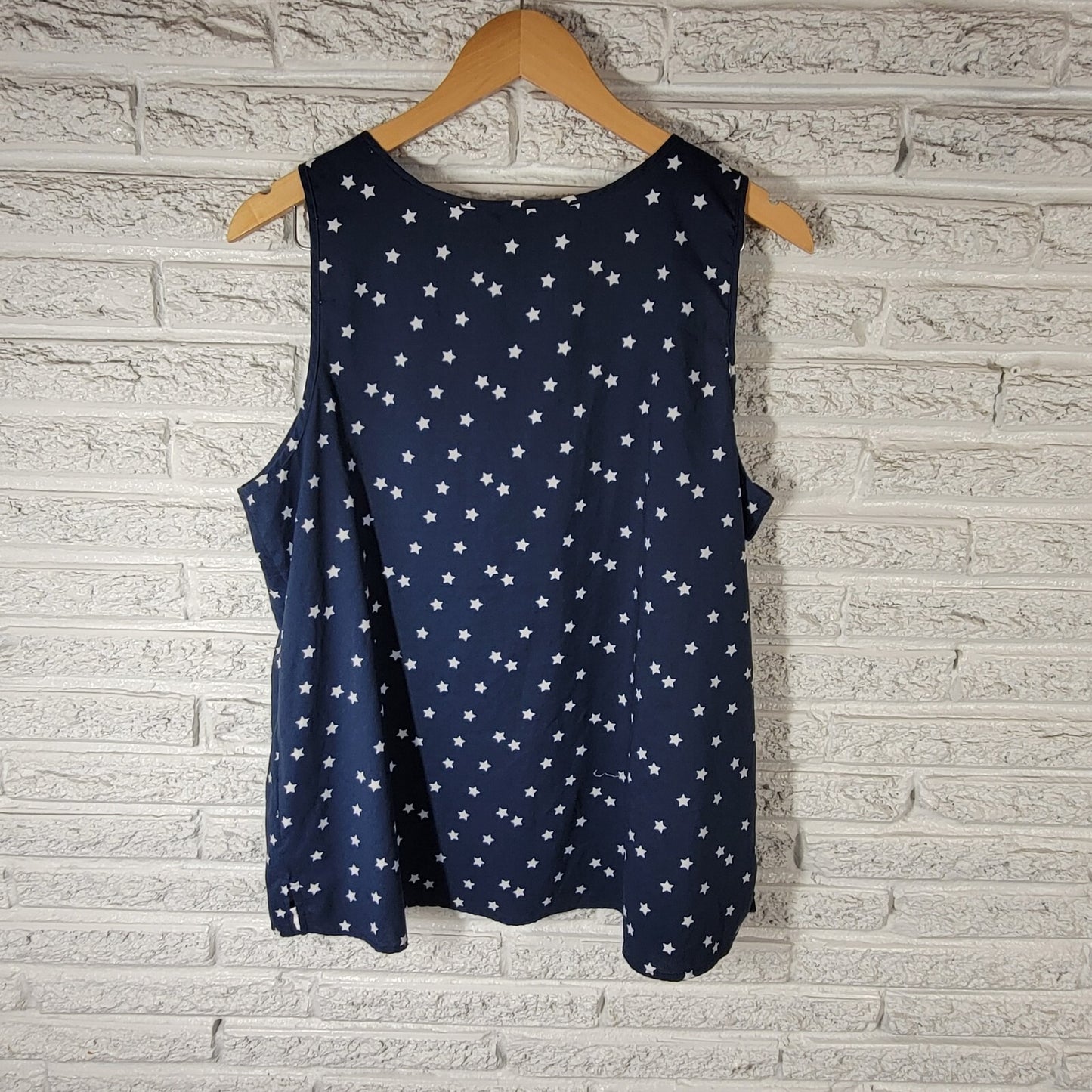 Fourth of July Time Tru Womens Top XL 16 18 Tank Patriotic Polyester Blue Stars