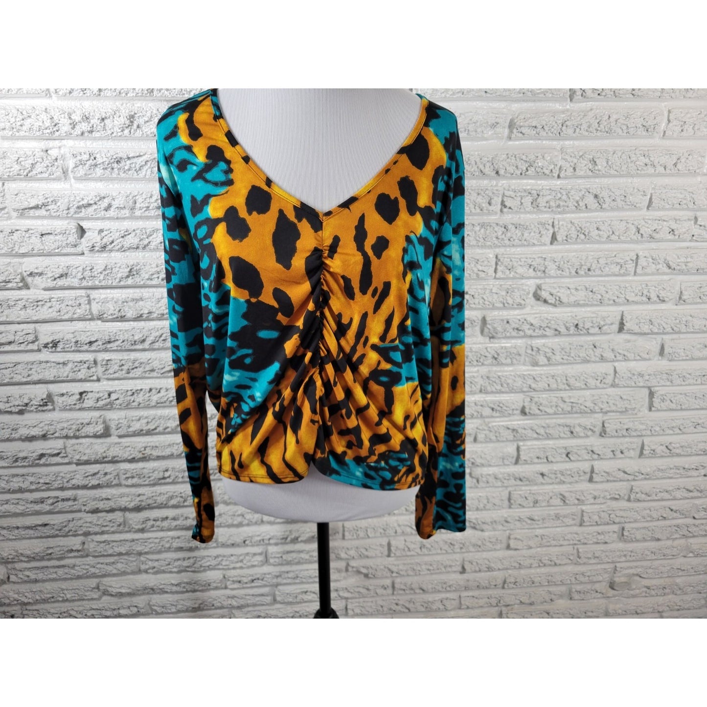 Ashley Stewart Womens Top 18 20 Plus Crop Long Sleeve Blue Animal Print Ruched