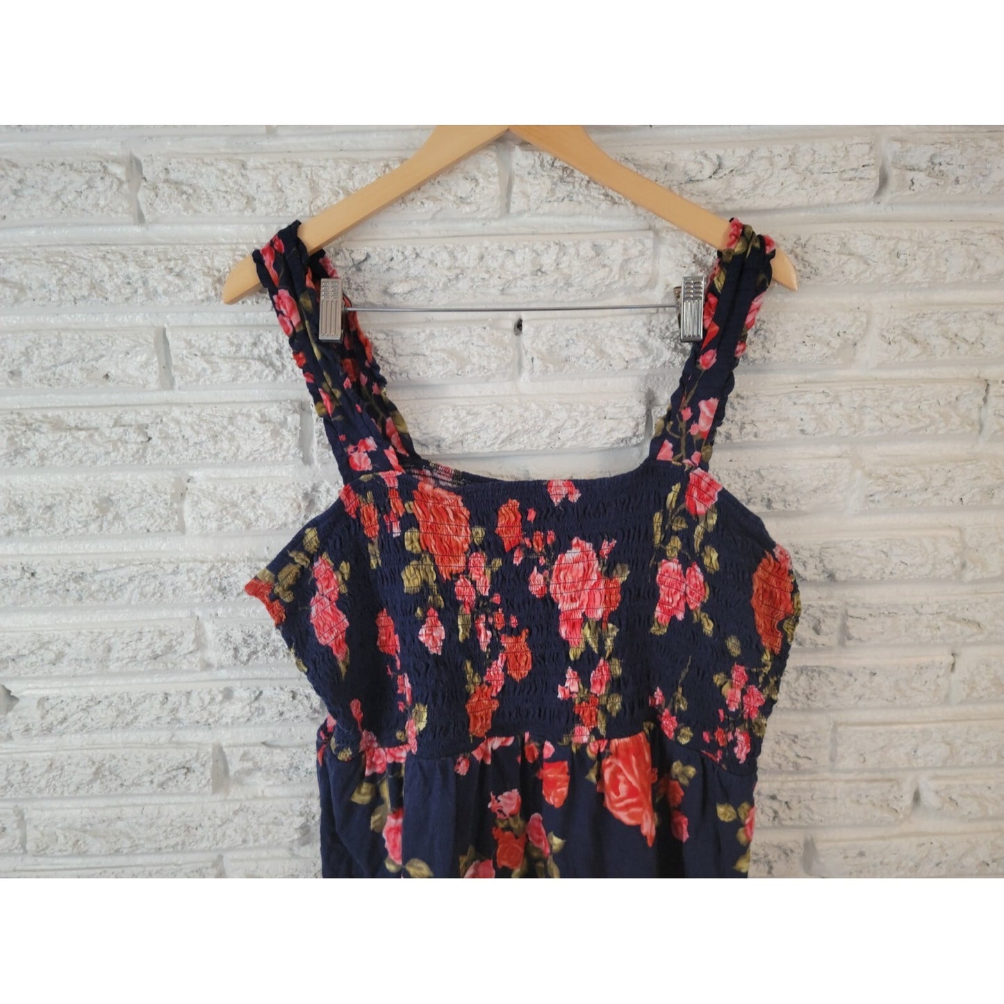Maurices Womens Top 3X Plus Swing Sleeveless Strap Comfy Blue Pink Floral
