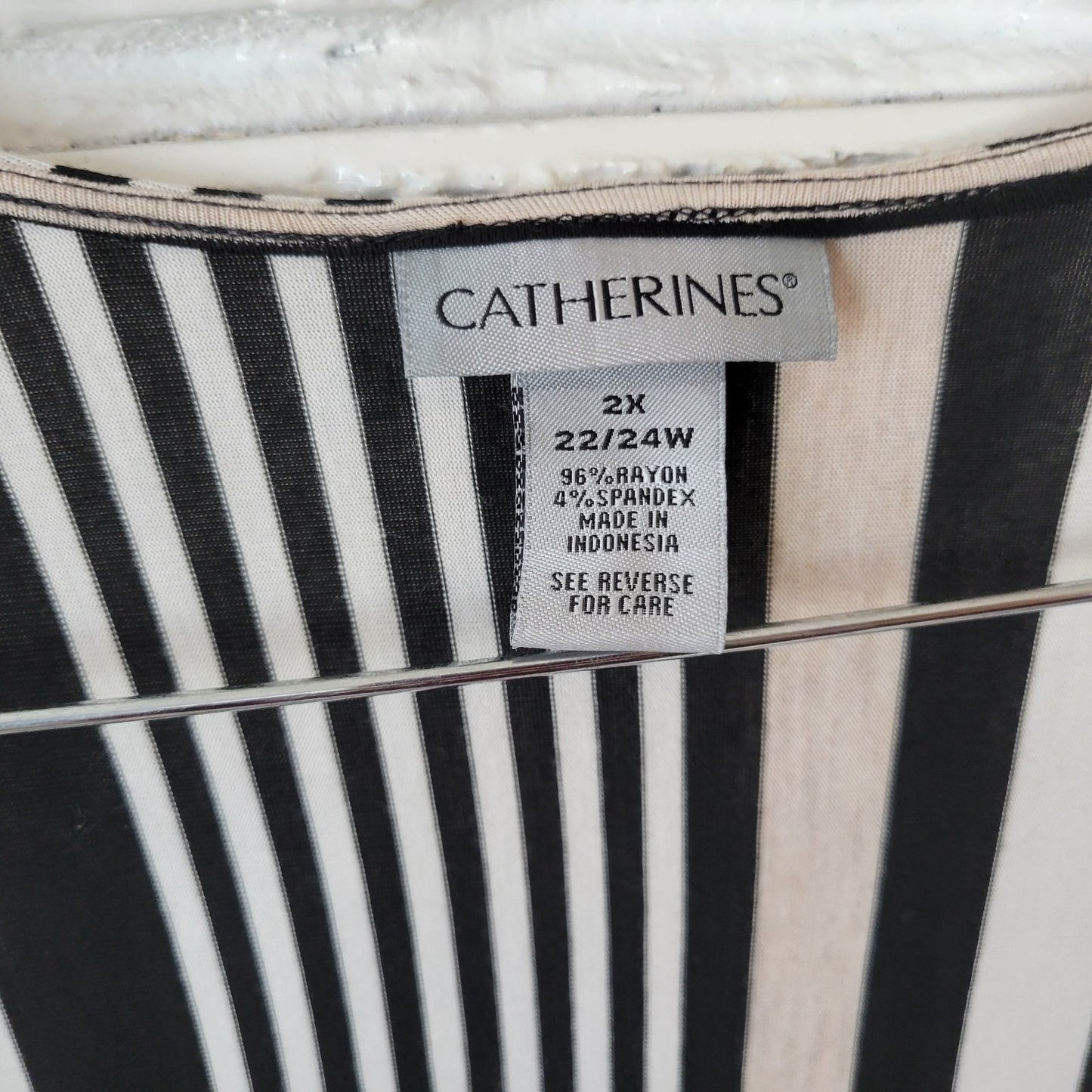 Catherines Cardigan 2X Plus Open Black White Striped Knit 3/4 Sleeve Rayon Top