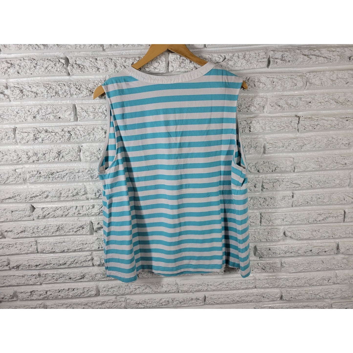 Croft Barrow Womens Top 2X Plus Sleeveless Blue Stripe Quarter Button Pockets