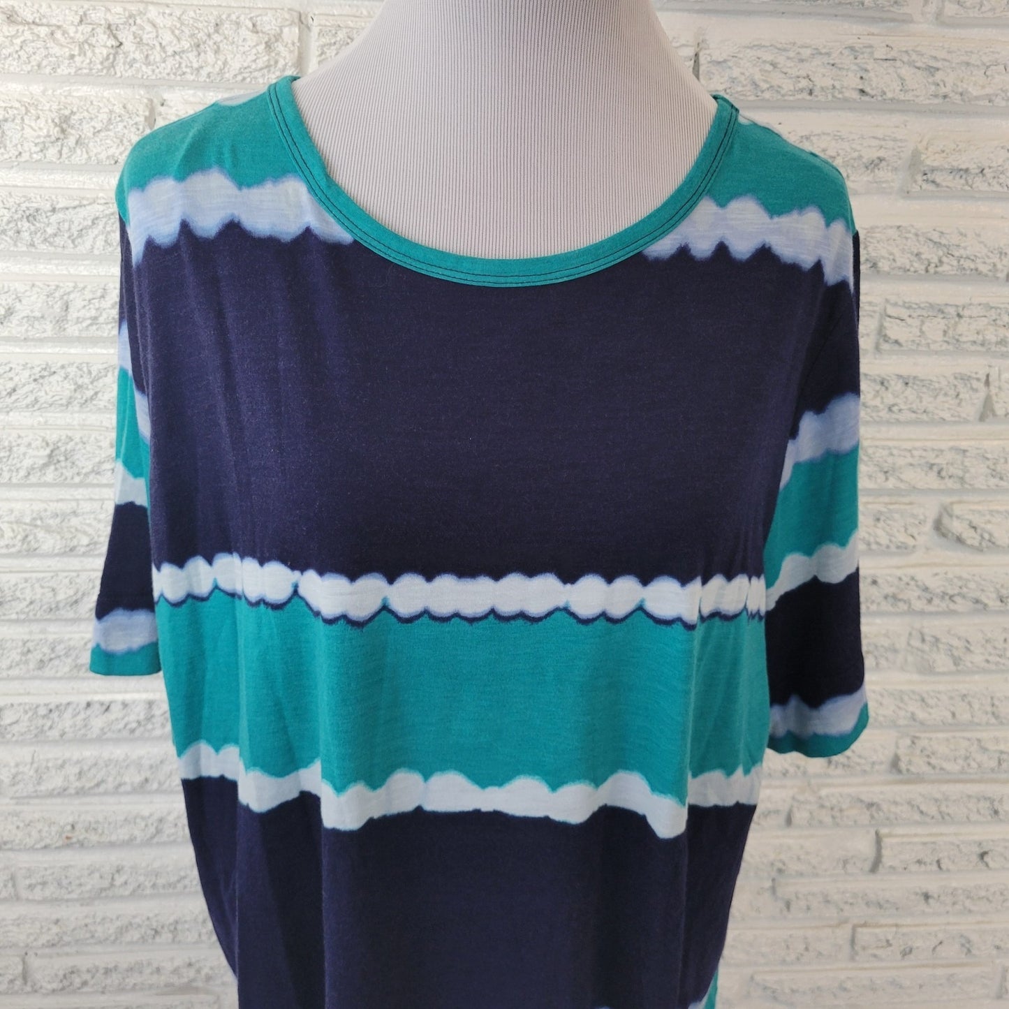 Westbound Womens Top 2X Plus Tee Short Sleeve Blue Watercolor Cotton Blend Comfy