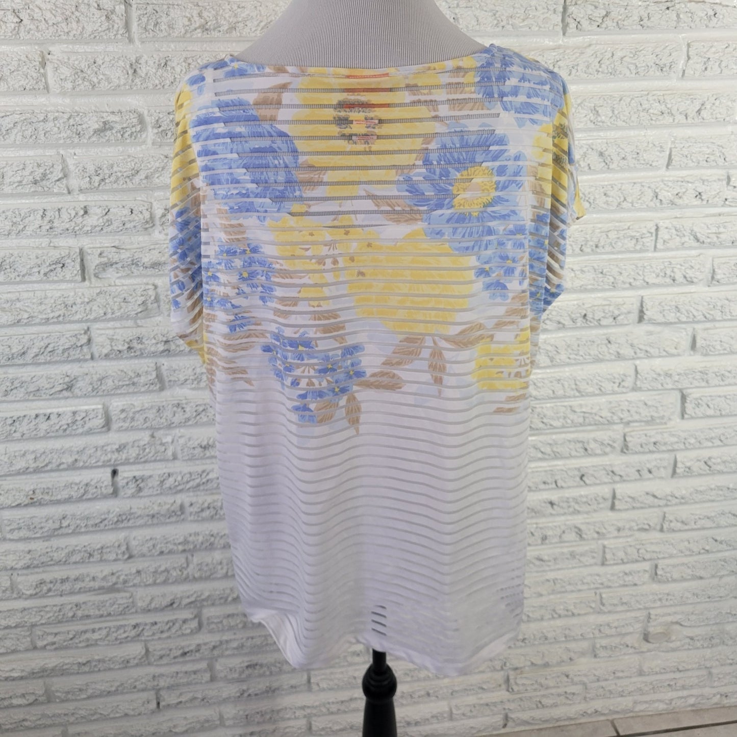Hearts of Palm Women Top 1X Plus Tee Mesh Blue Floral Sheer with Tank Poly Blend