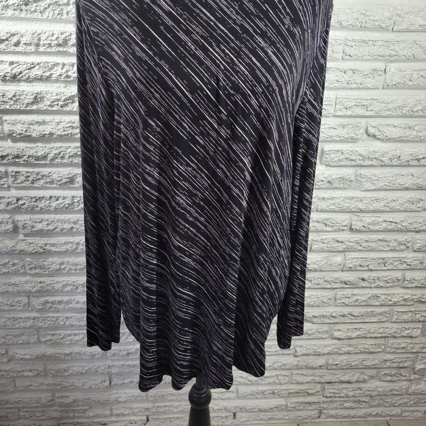 Apt 9 Essentials Womens Top Extra Large XL Black Diagonal Stripe Comfy Casual