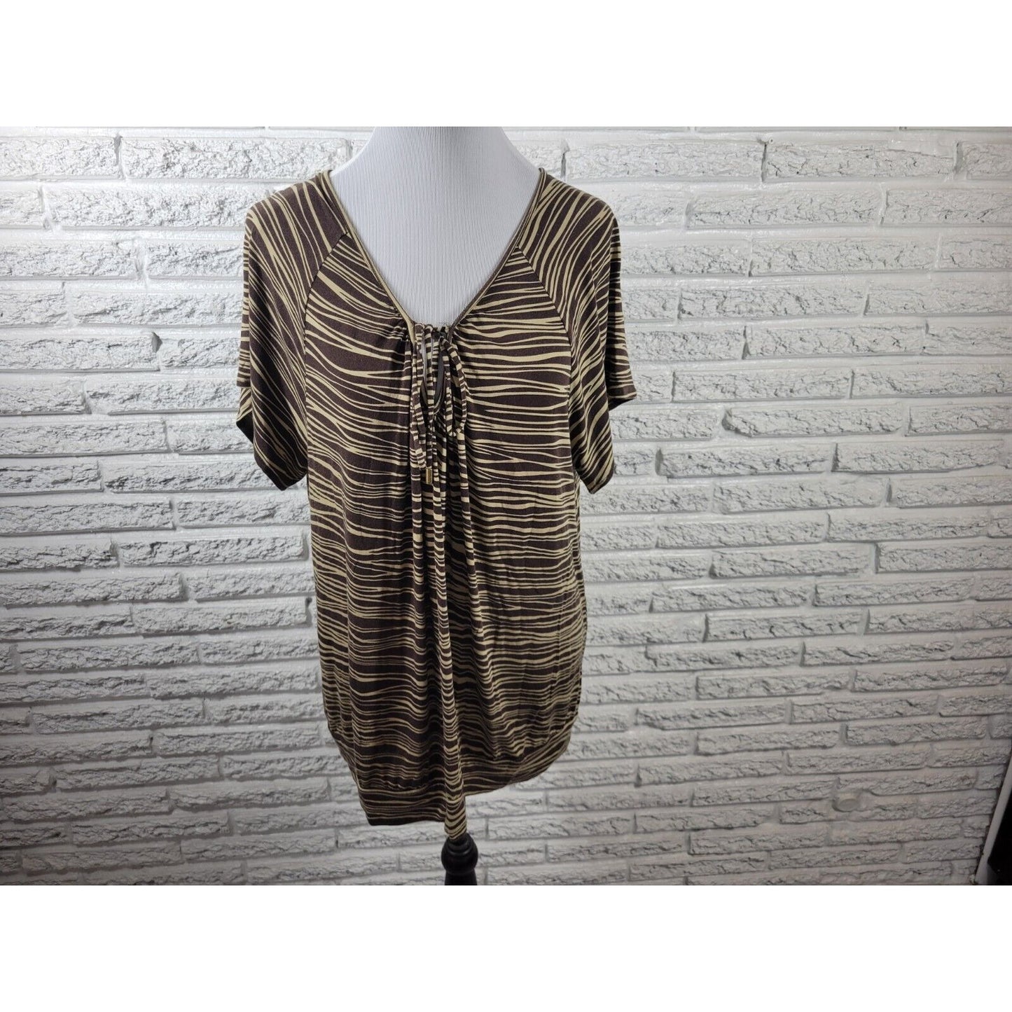 Michael Kors Womens Top 2X Plus Short Sleeve Brown Stripe Keyhole Casual Comfy