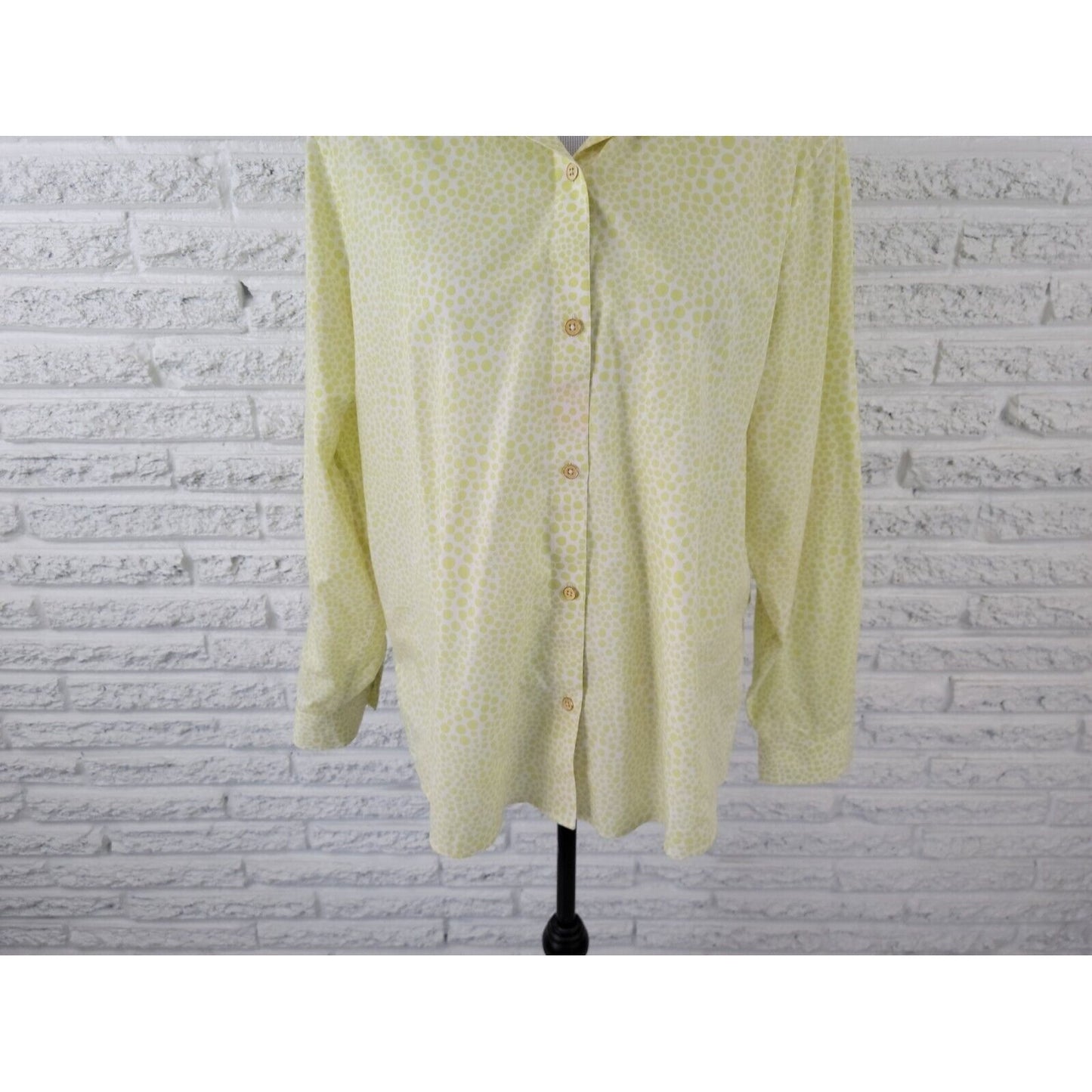 Chicos Womens Shirt 3 Standard Extra Large XL Button Up Collar Lime Green Casual