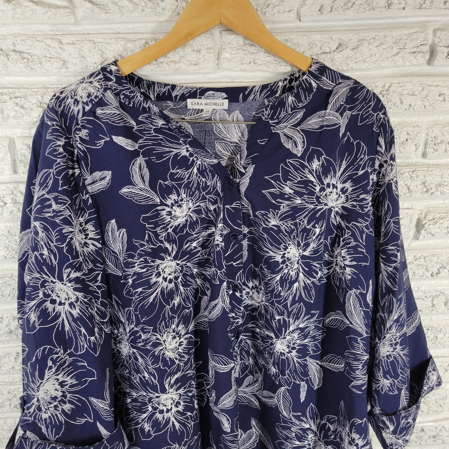 Sara Michelle Womens Plus Size 3X Blue White Floral Top Blouse 3/4 Sleeve Button