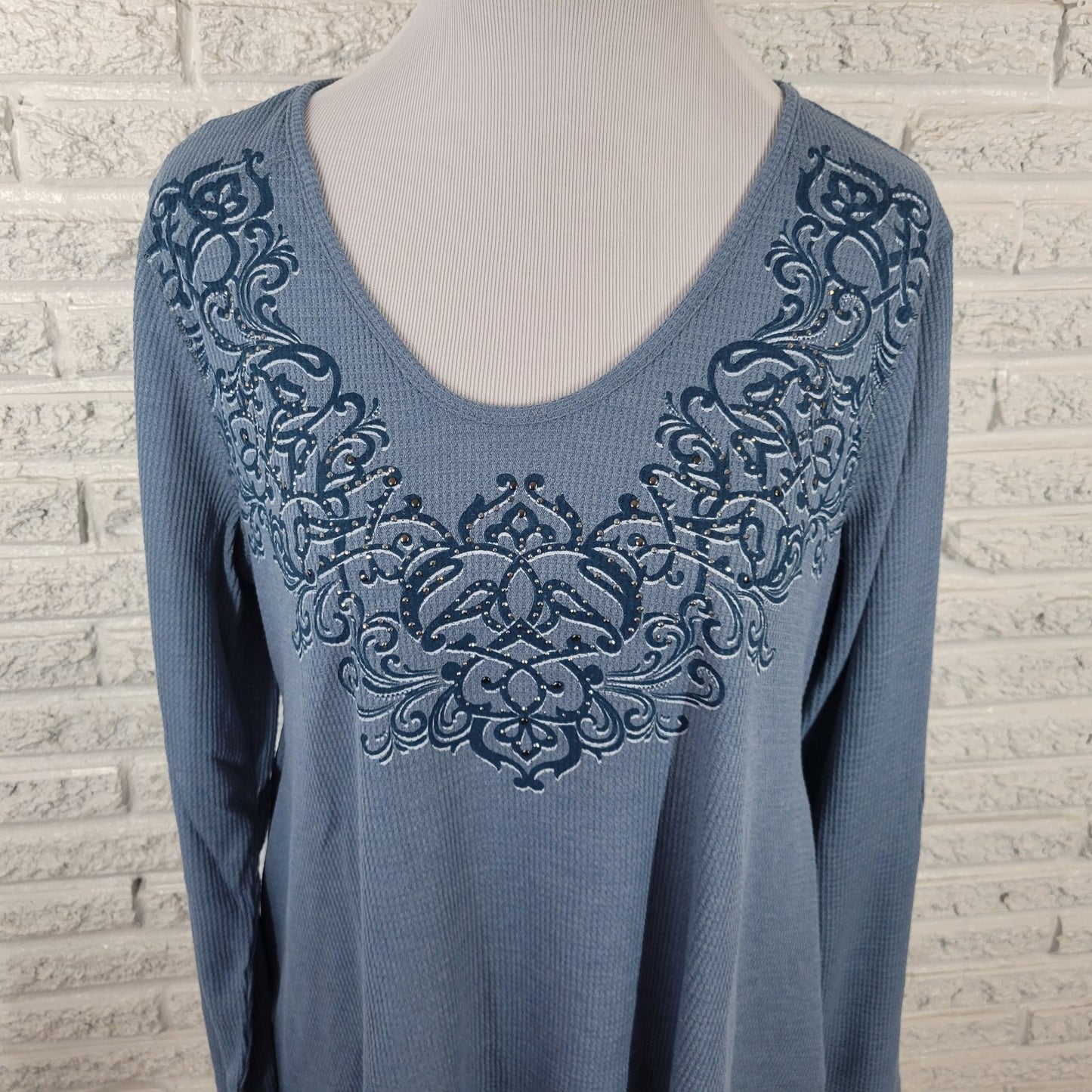 Live Let Live Womens Top XL Waffle Knit Blue Asymmetric Studded Comfy Casual