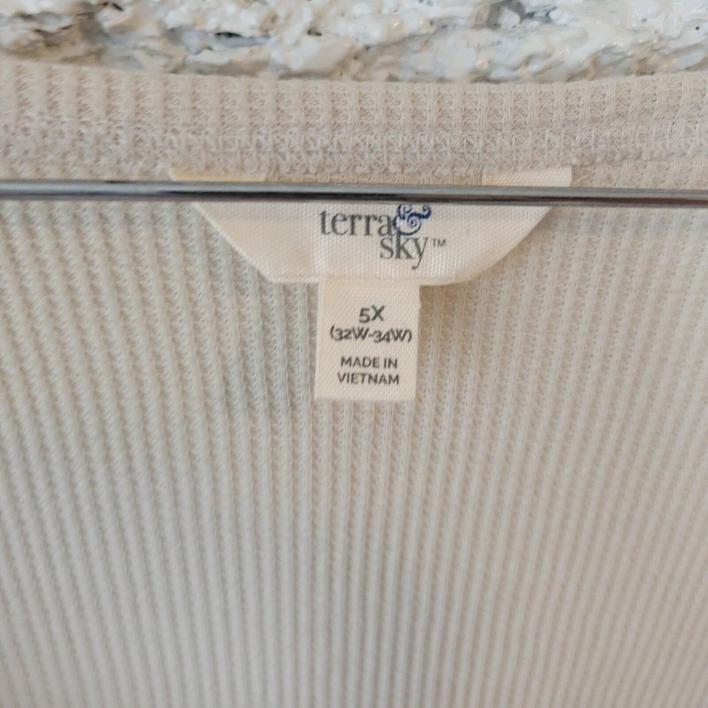 Terra Sky Womens Top 5X 32W 34W Plus Long Sleeve Off White Button Waffle Knit