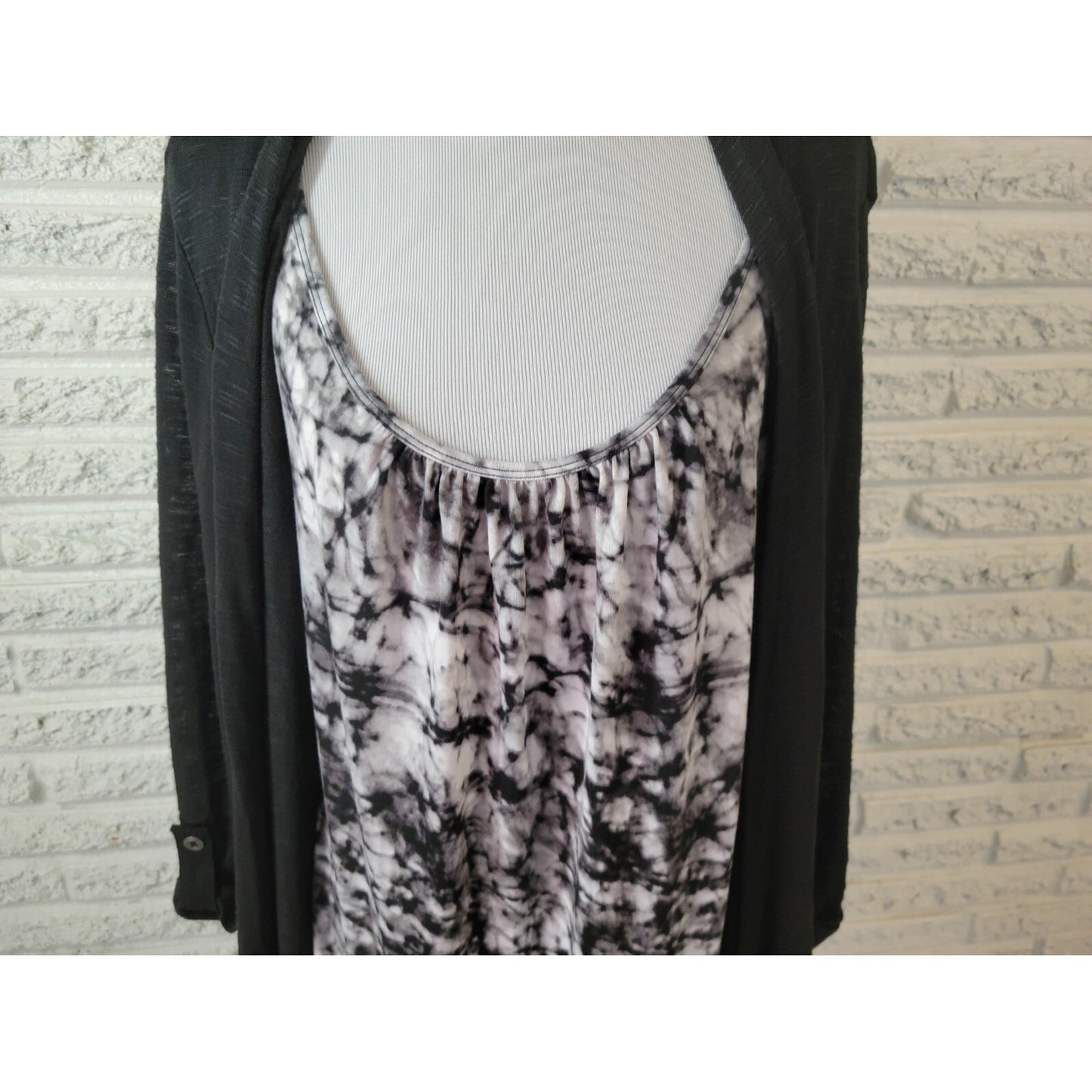 Terra Sky Women Top 2X Plus Pullover Roll Tab Sleeve Black Tie Dye Asymmetric