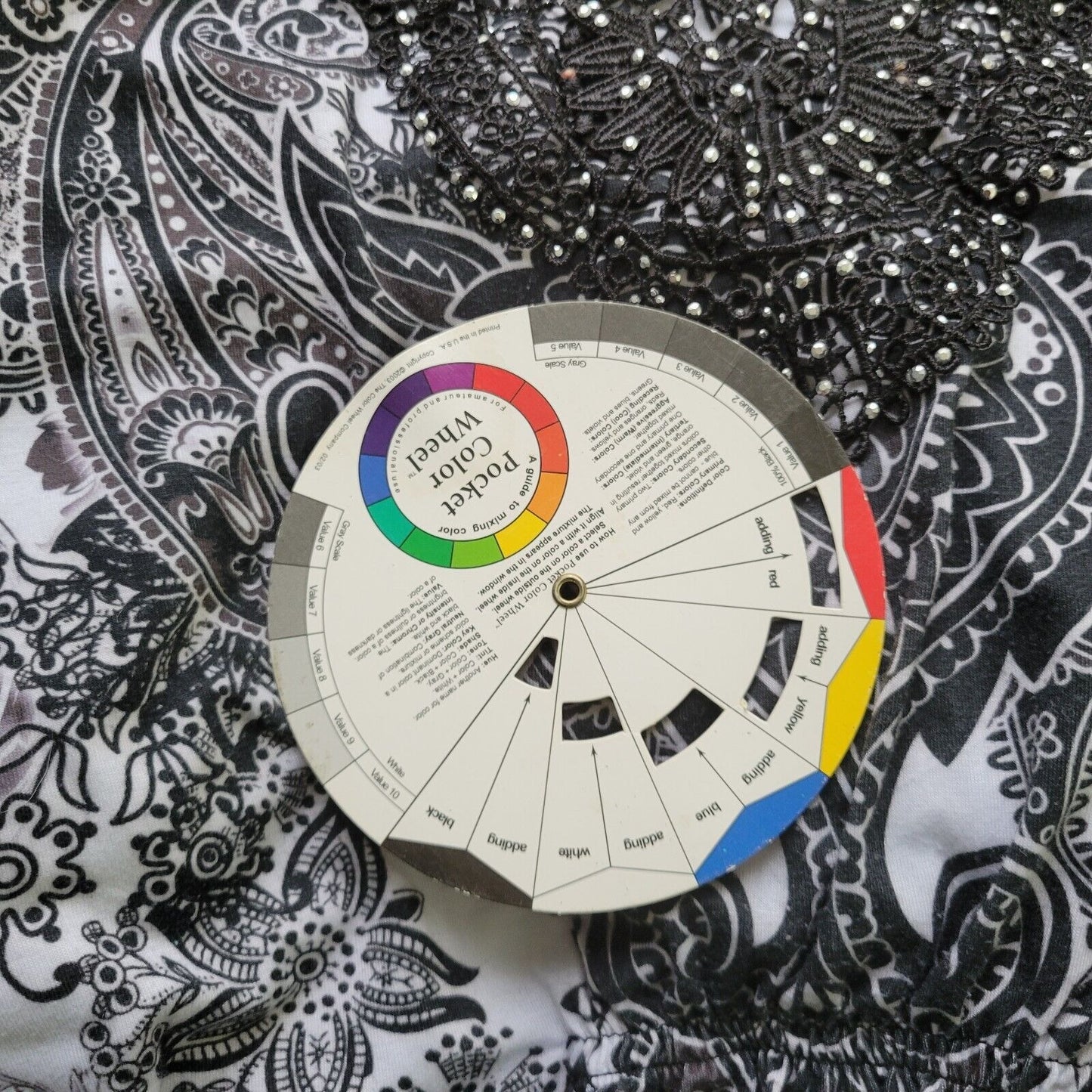 Simply Emma Womens Top 1X Plus Black Paisley Lace Trim Asymmetric Studded Comfy