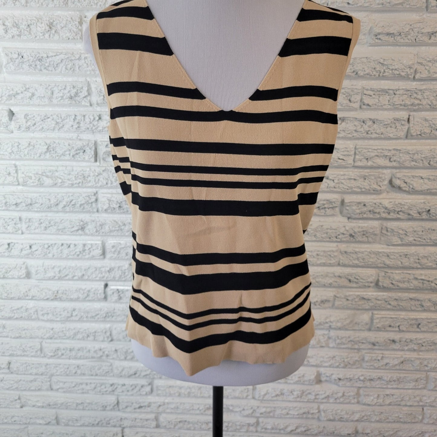 Worthington Womens Top Extra Large XL Sleeveless Black Beige Stripe Knit