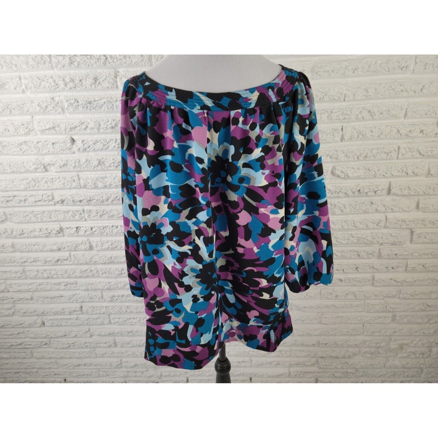 Covington Women Top 26W 28W Plus 3/4 Elastic Sleeve 1/4 Button Purple Watercolor