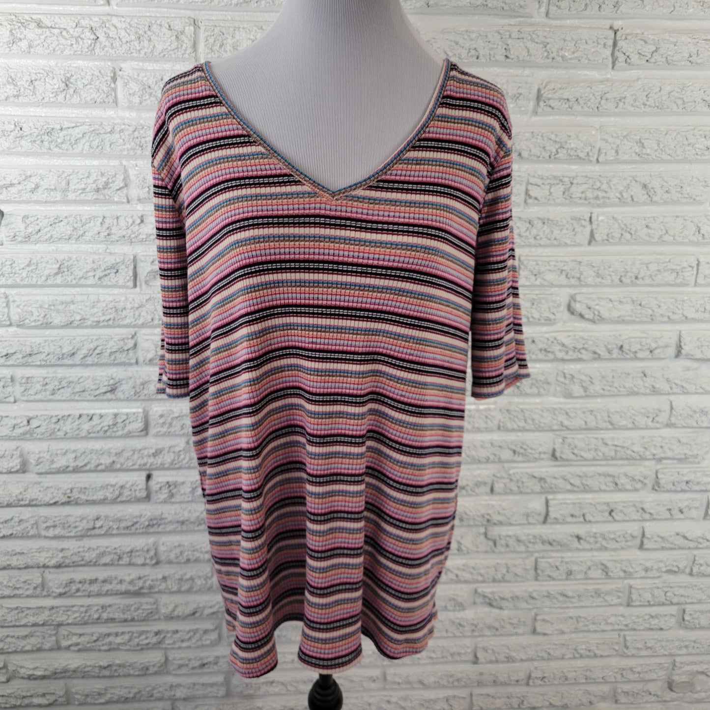 Lane Bryant Womens Top 22 24 Plus Tee Short Sleeve Knit Comfy Pink Black Stripe