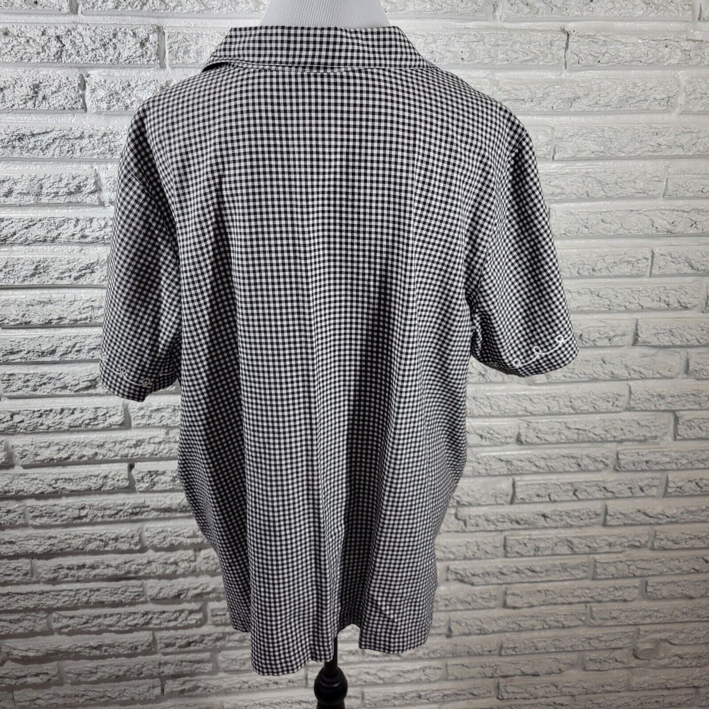 Fashion Bug Womens Top 22W 24W Button Butterflies Lightweight Flower Black Plaid