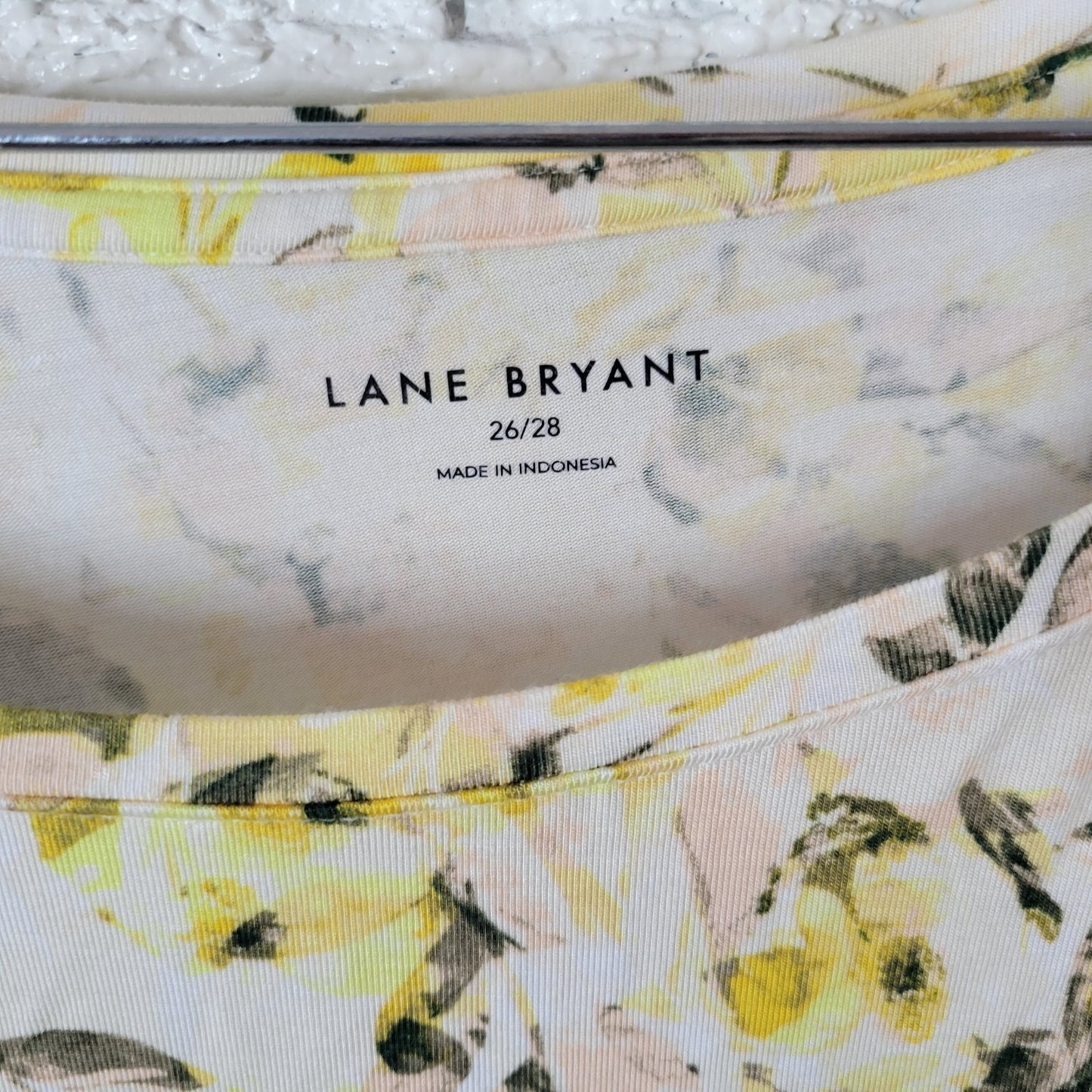 Lane Bryant Womens Top 26 28 Plus Tunic Yellow Floral Rayon Spandex Casual Knit