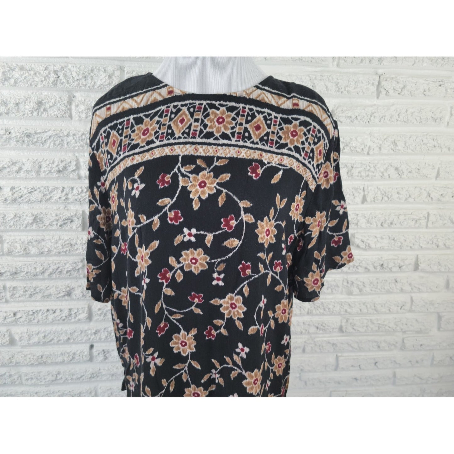 Lee David Womens Top 14W 16W Plus Short Sleeve Keyhole Black Floral Rayon Office