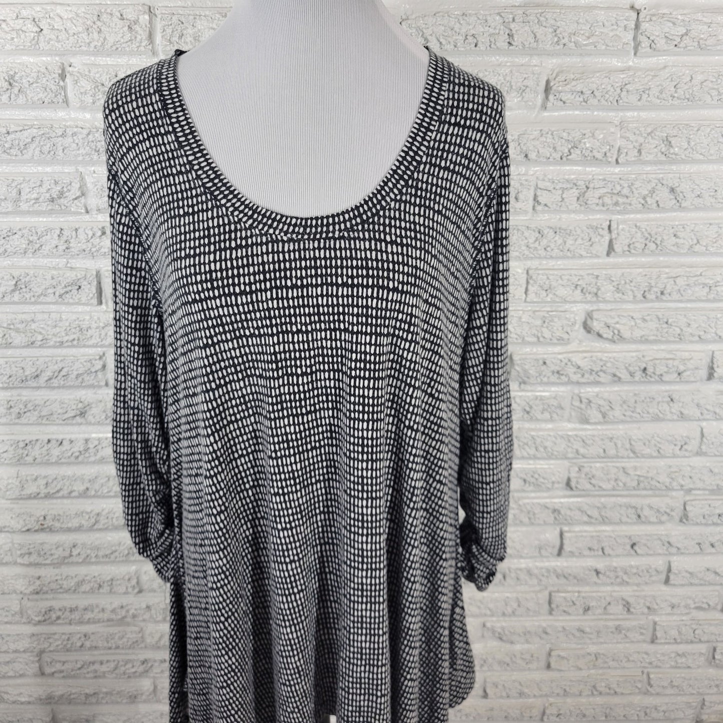 Philosophy Women Top XXL Plus Tunic 3/4 Sleeve Black Geometric Rayon Blend Comfy