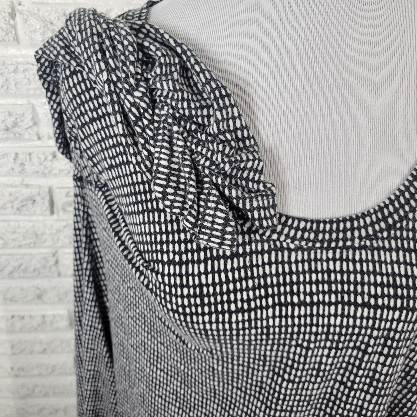 Philosophy Women Top XXL Plus Tunic 3/4 Sleeve Black Geometric Rayon Blend Comfy