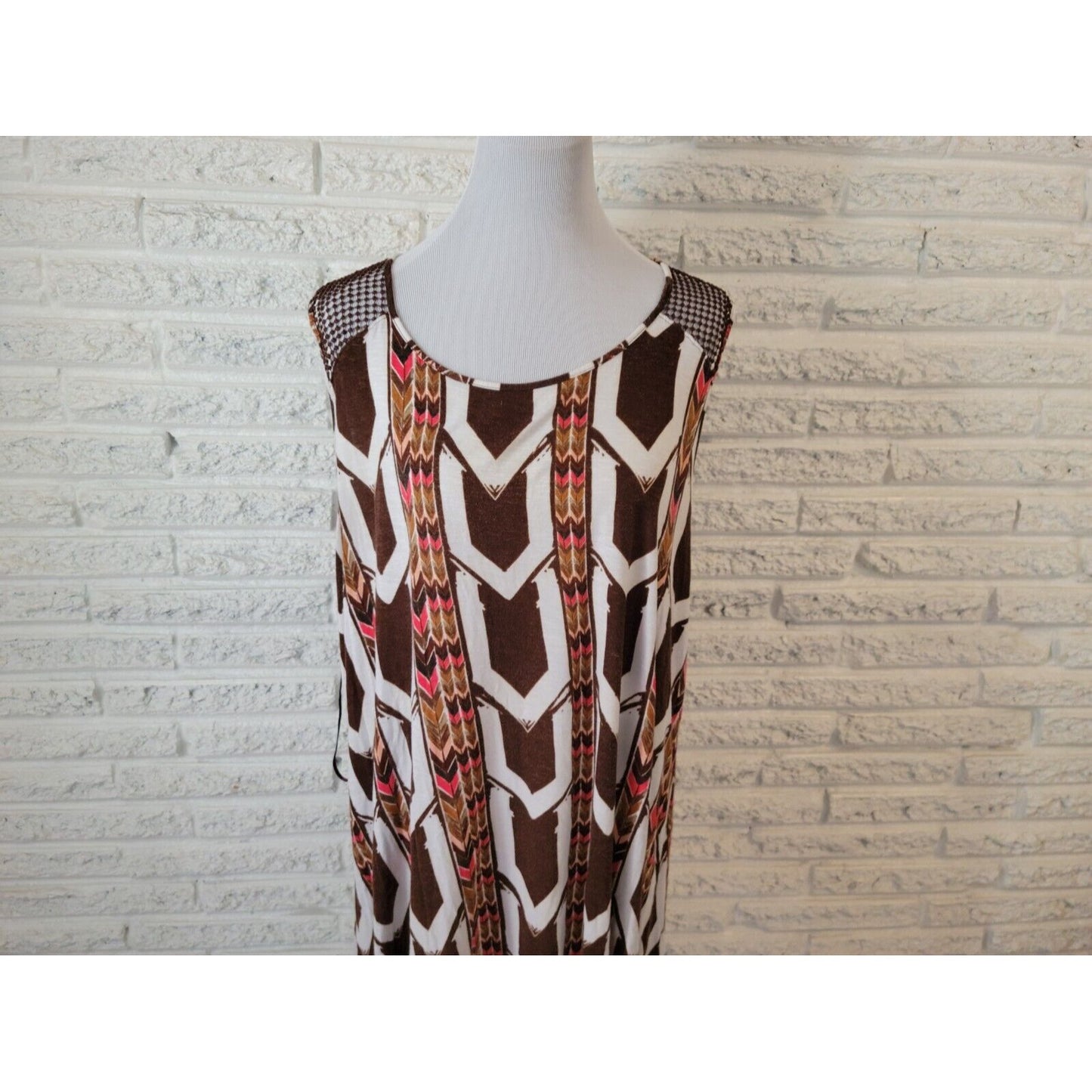 Apt 9 Womens Top 2X Plus Tank Crochet Straps Black Geometric Rayon Blend