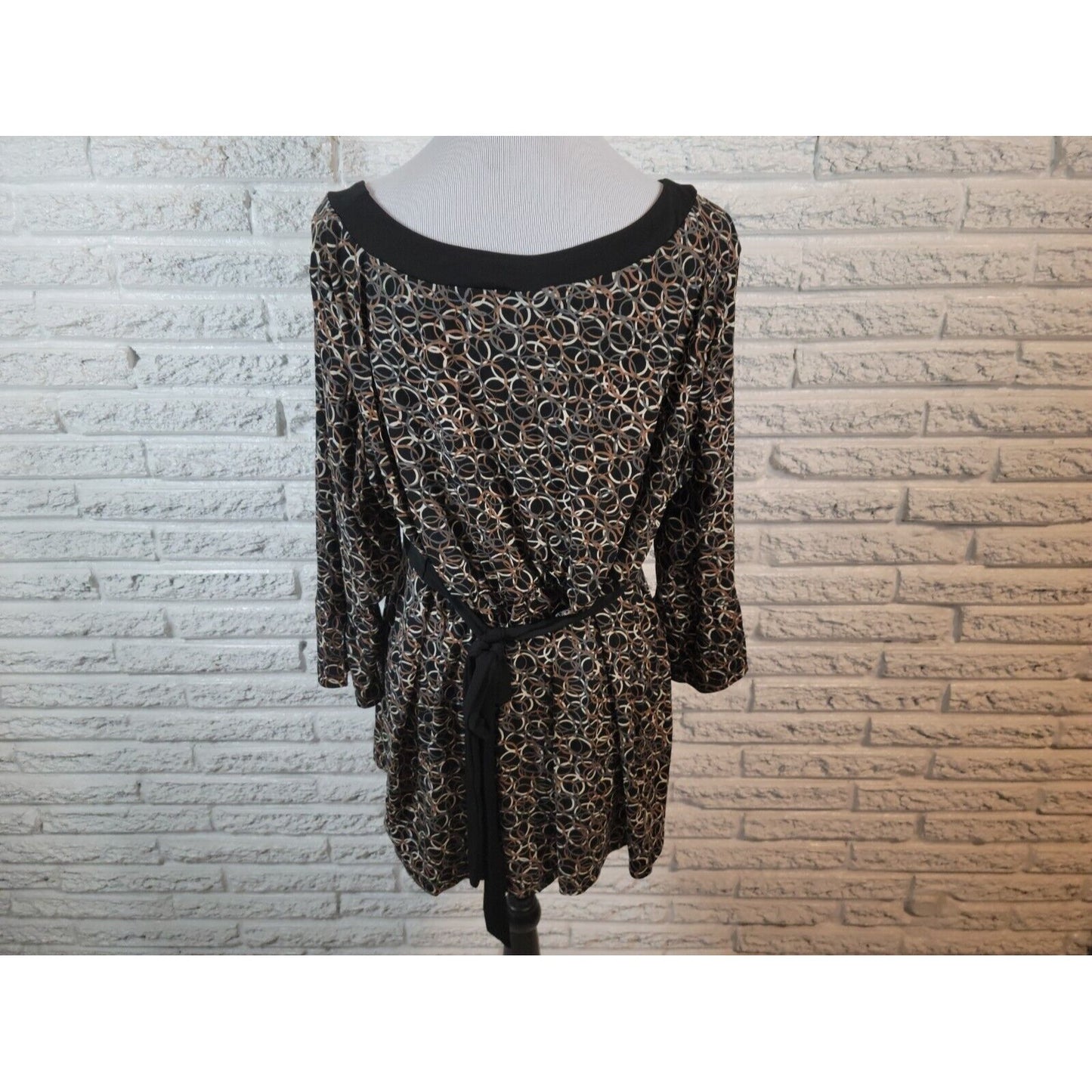 Motherhood Womens Top 1X Maternity 3/4 Sleeve Black Geometric Poly Blend Sash