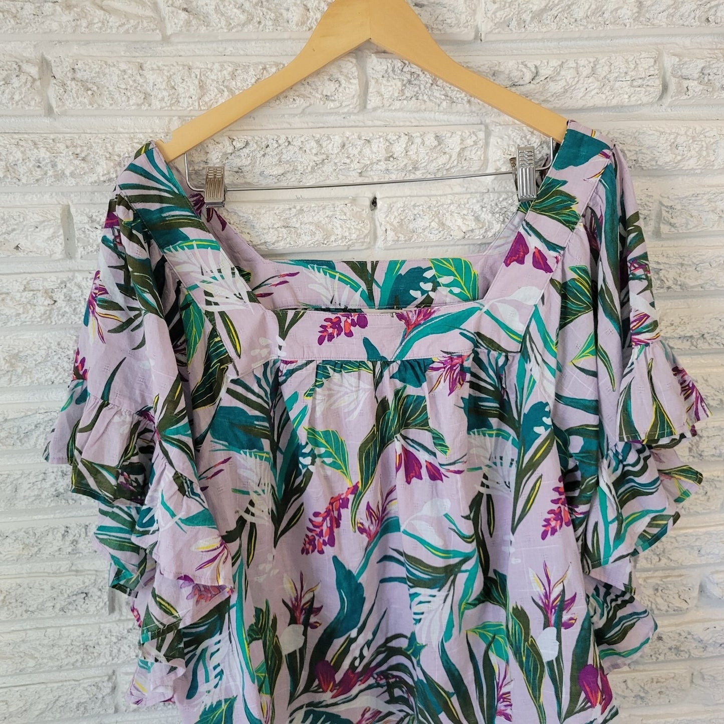 Terra Sky Womens Top 2X Plus Bell Sleeve Green Pink Floral Lightweight Cotton