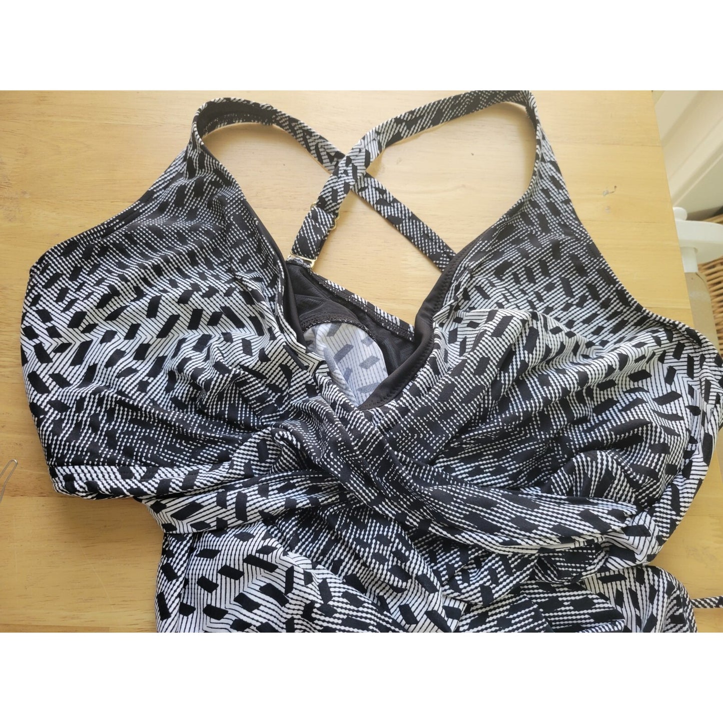 Captiva Christina Women's Plus Size 2X Gray One Piece Swimsuit Criss Cross Back