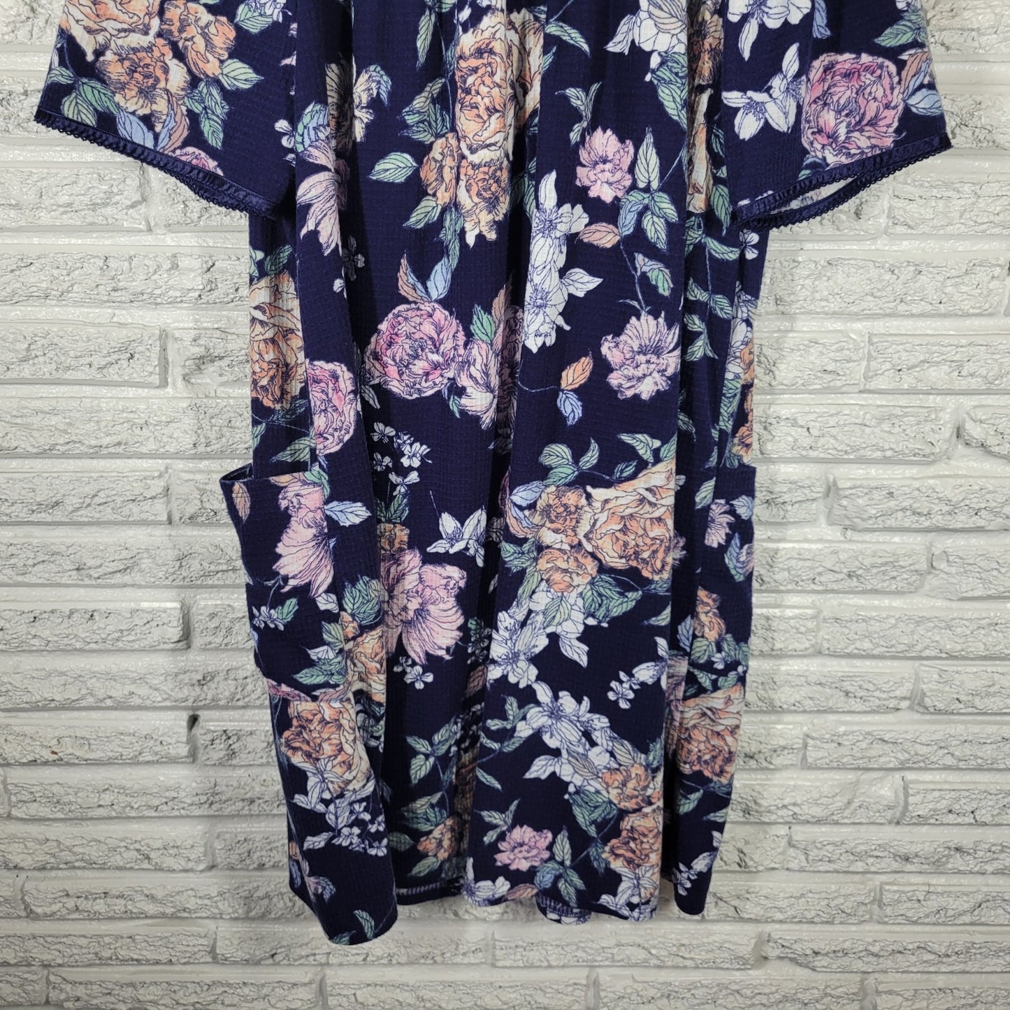 Adonna Womens XL Blue Pink Floral Snap Front Robe Short Sleeve Pockets Nightgown