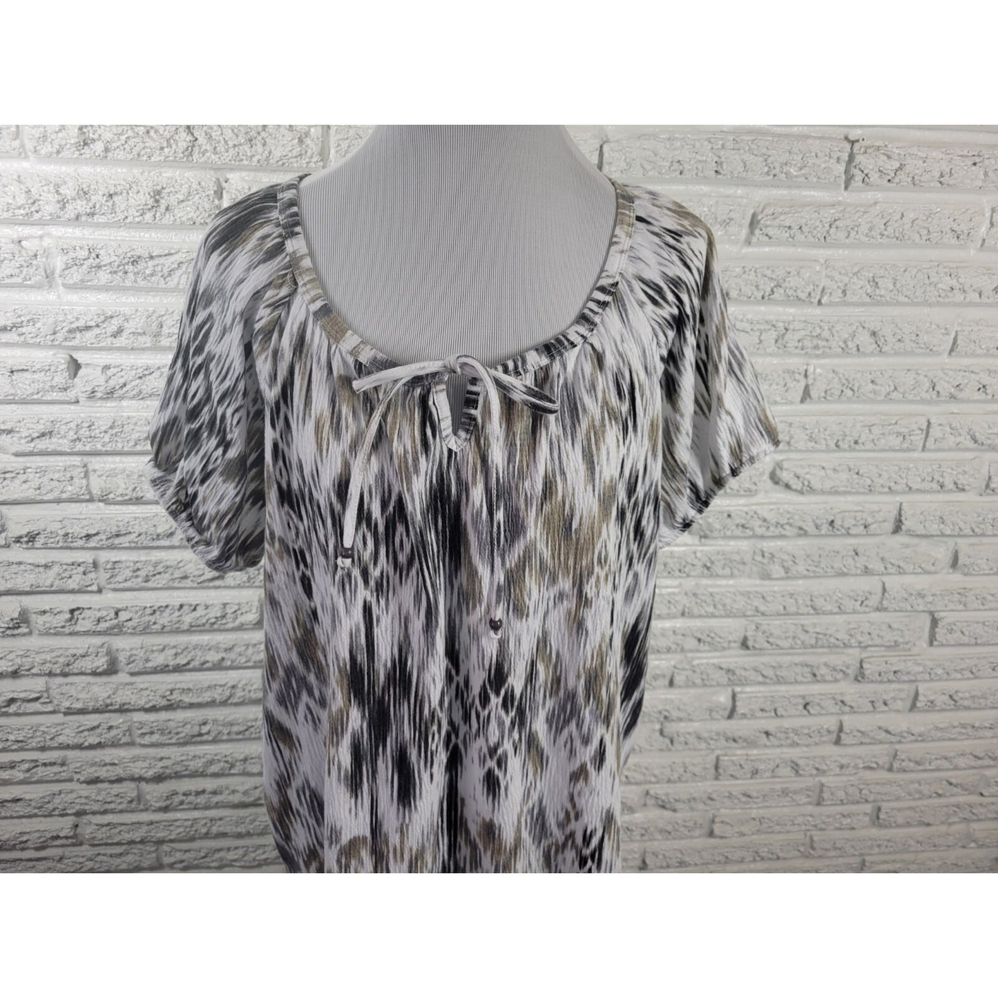 Basic Editions Womens Top 2X Plus Short Sleeve Black Watercolor Cotton Blend