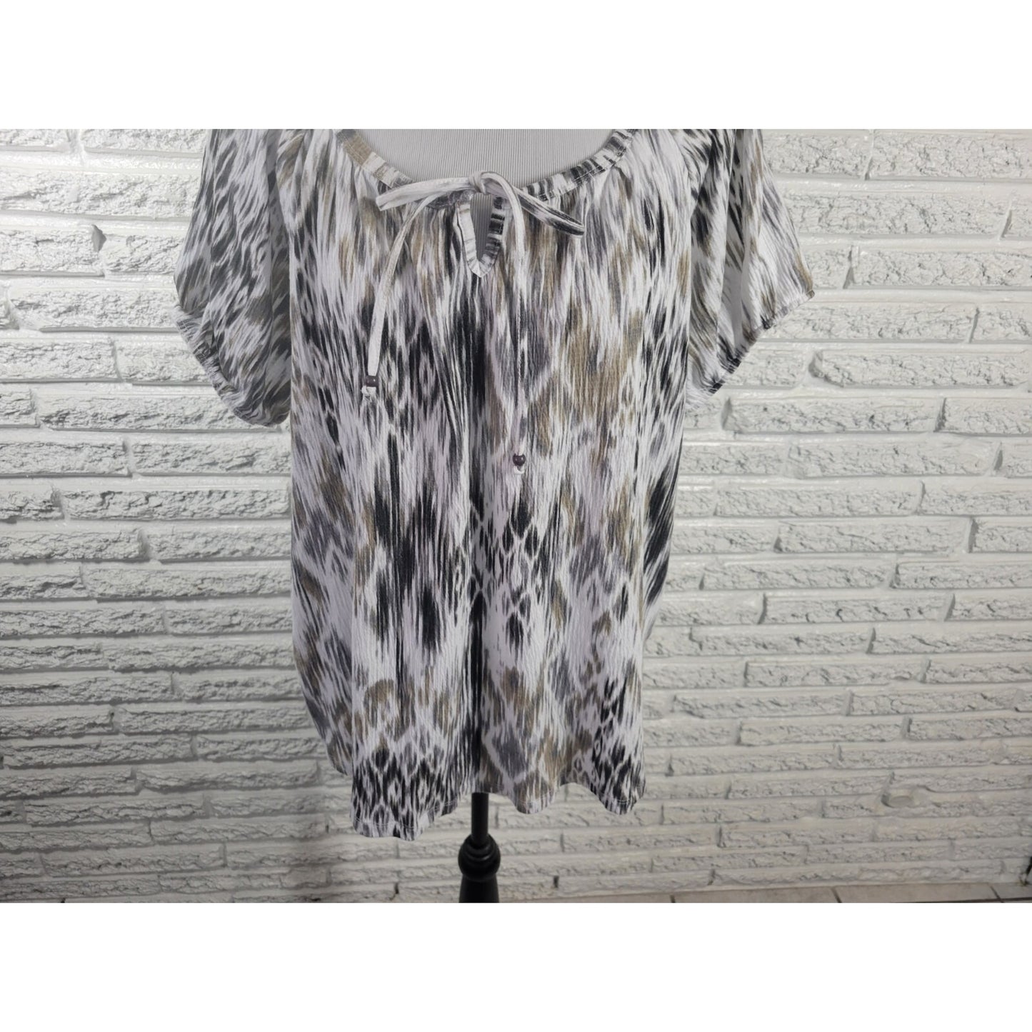 Basic Editions Womens Top 2X Plus Short Sleeve Black Watercolor Cotton Blend